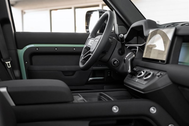 2023-land-rover-defender-110-75-limited-edition-for-sale-95