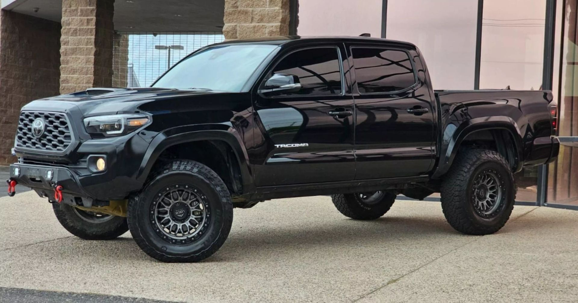 2023-toyota-tacoma-trd-sport-for-sale-2