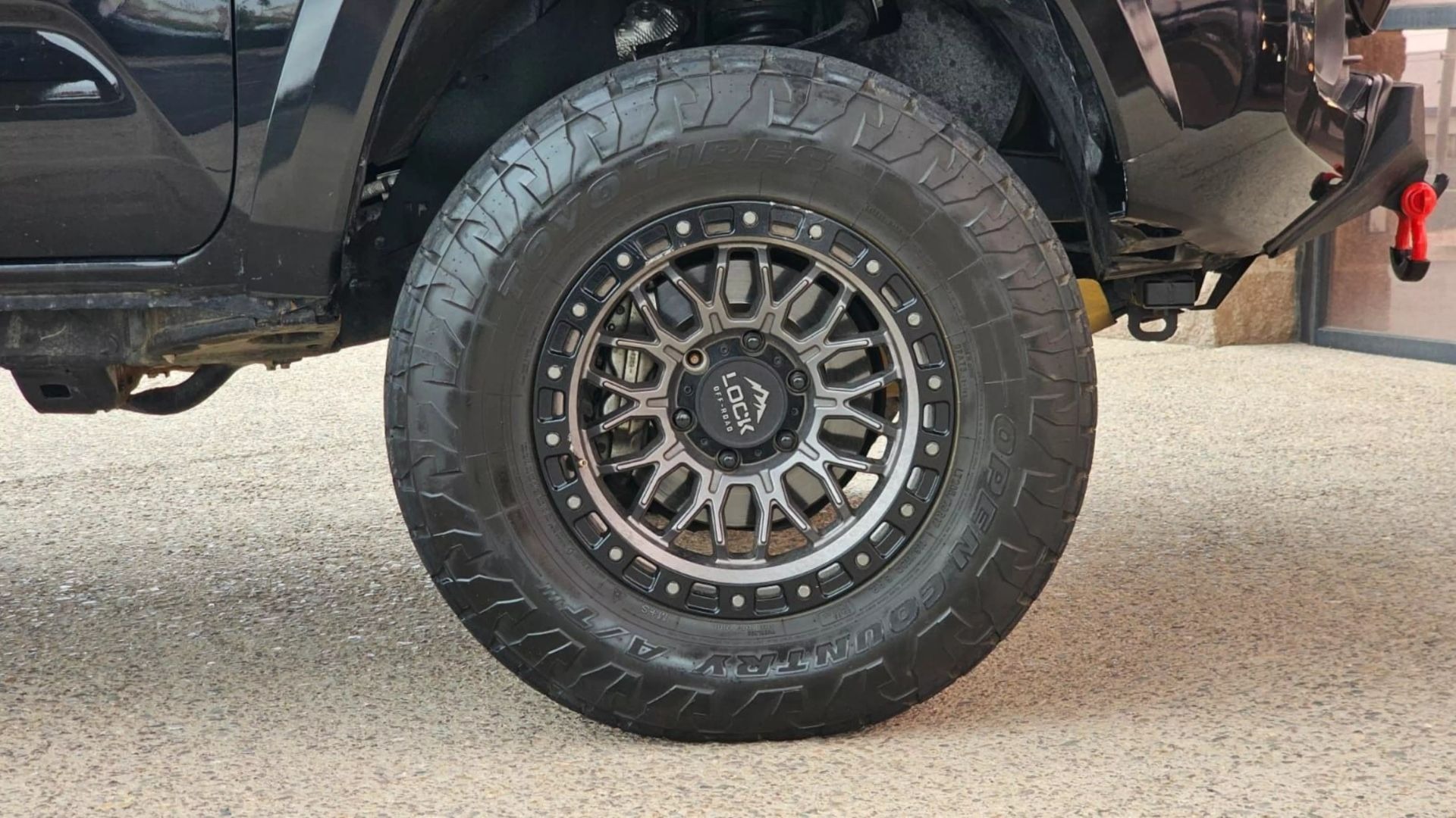 2023-toyota-tacoma-trd-sport-for-sale-24