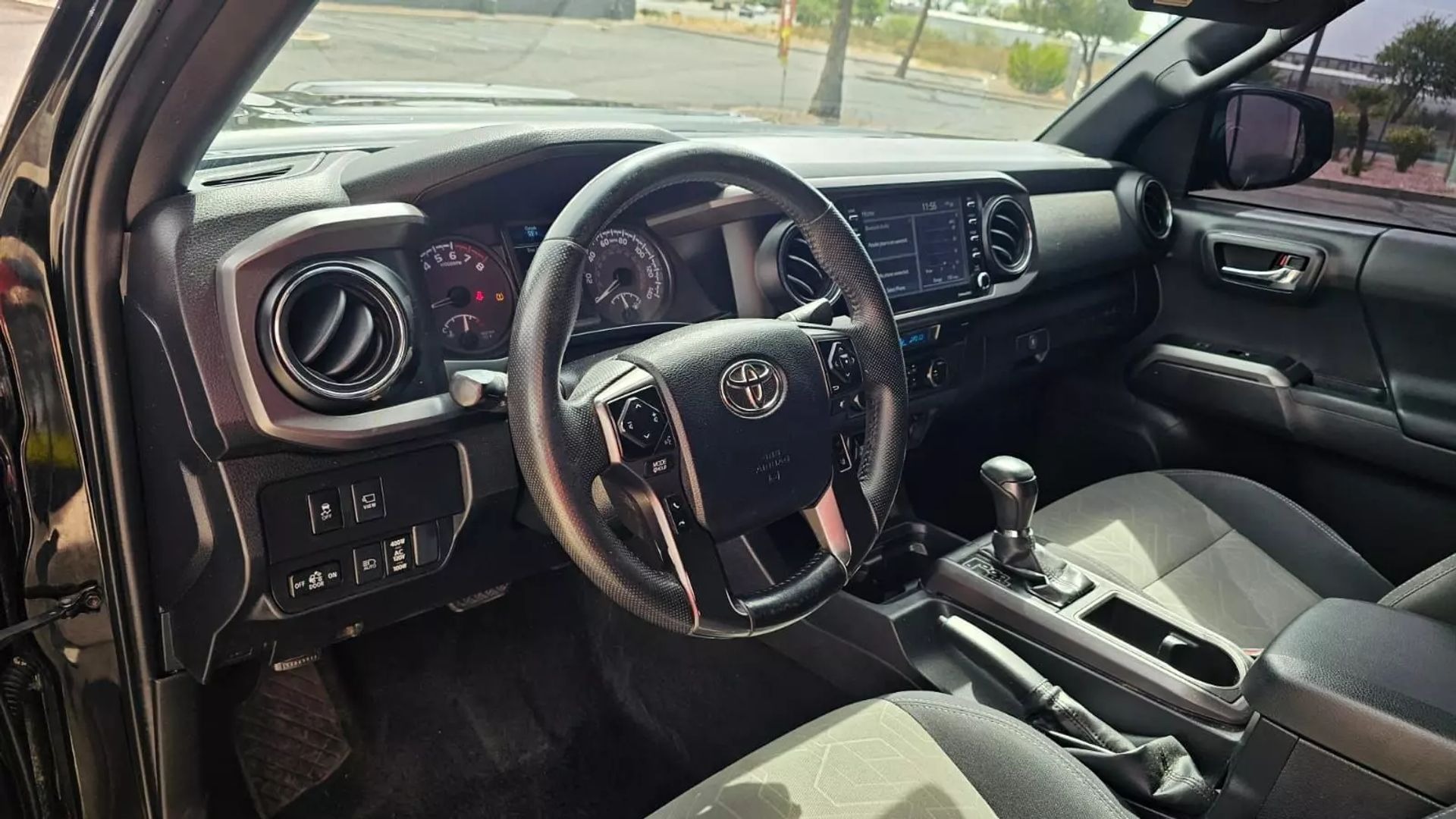 2023-toyota-tacoma-trd-sport-for-sale-35