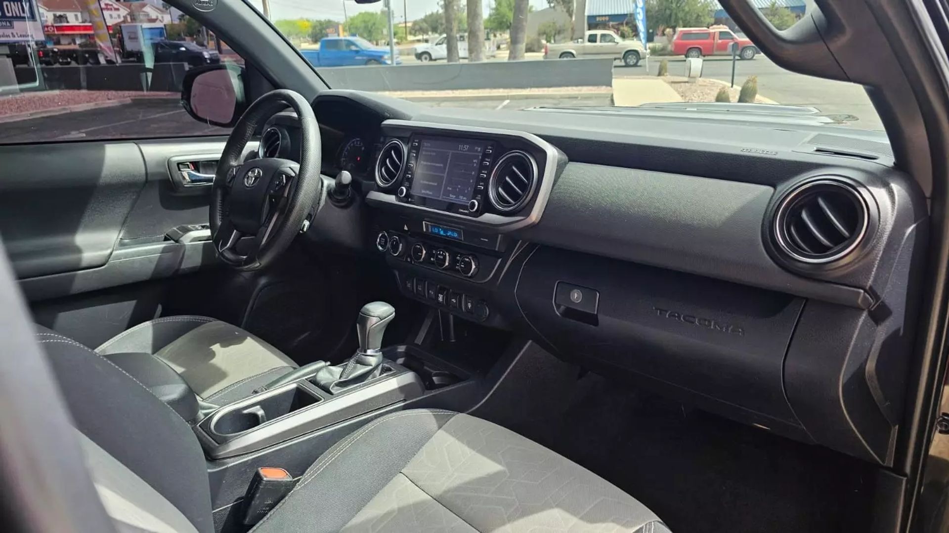 2023-toyota-tacoma-trd-sport-for-sale-37