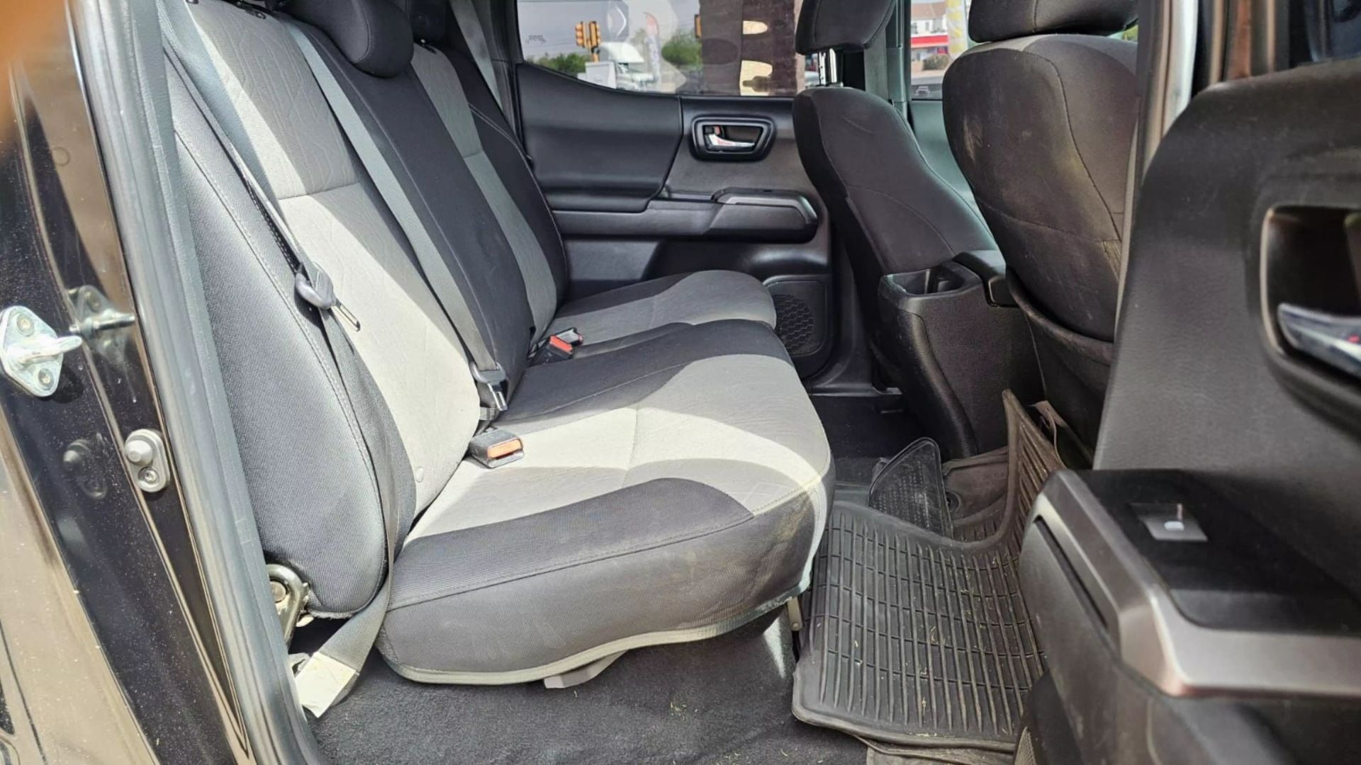 2023-toyota-tacoma-trd-sport-for-sale-39