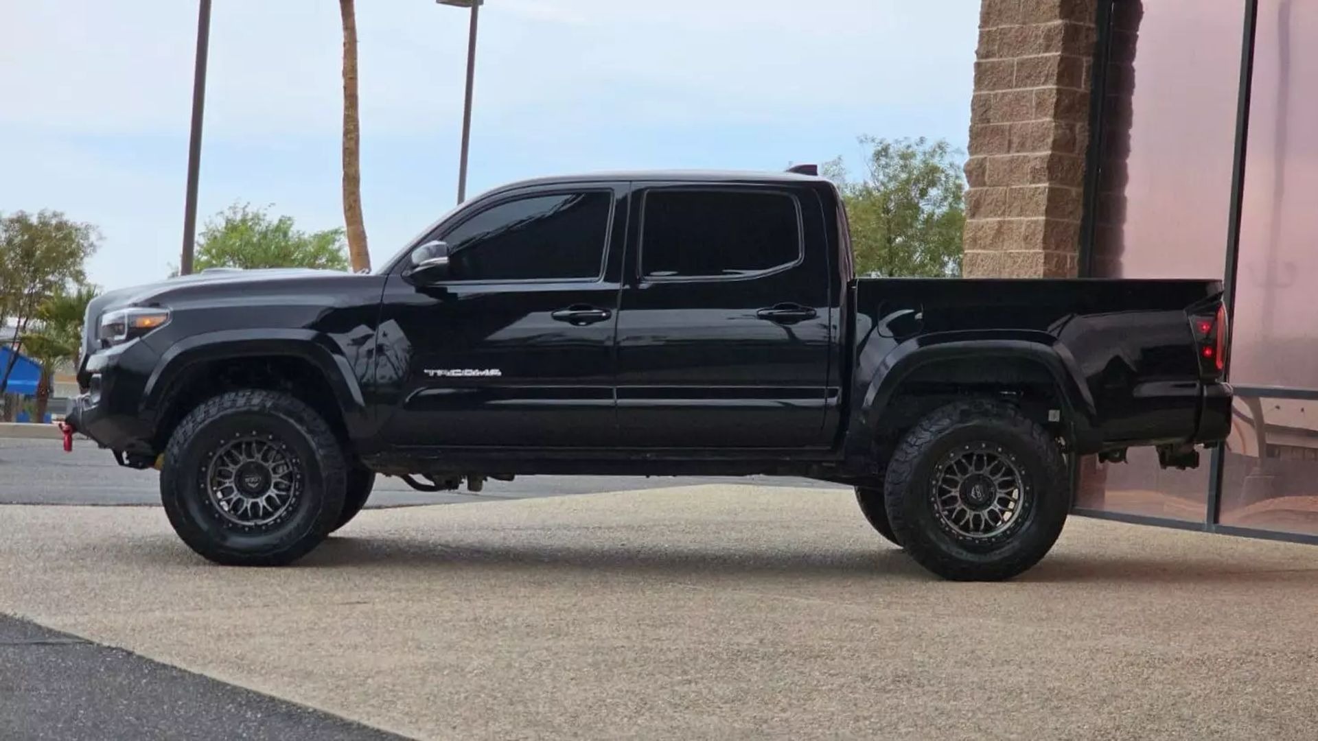 2023-toyota-tacoma-trd-sport-for-sale-4