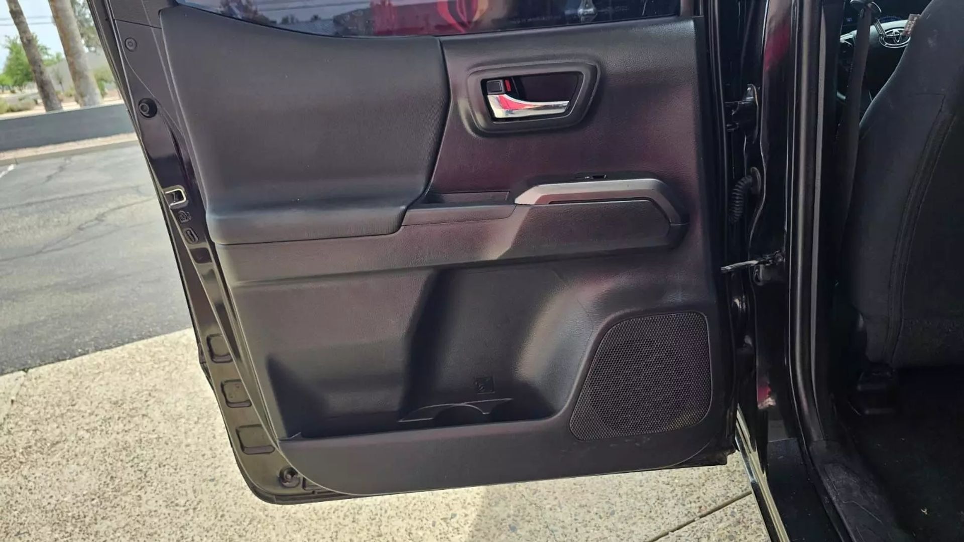 2023-toyota-tacoma-trd-sport-for-sale-41