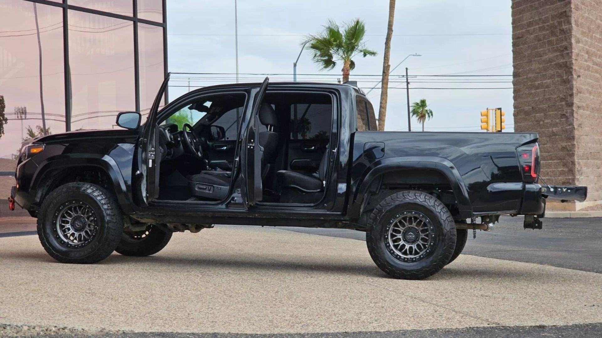 2023-toyota-tacoma-trd-sport-for-sale-5