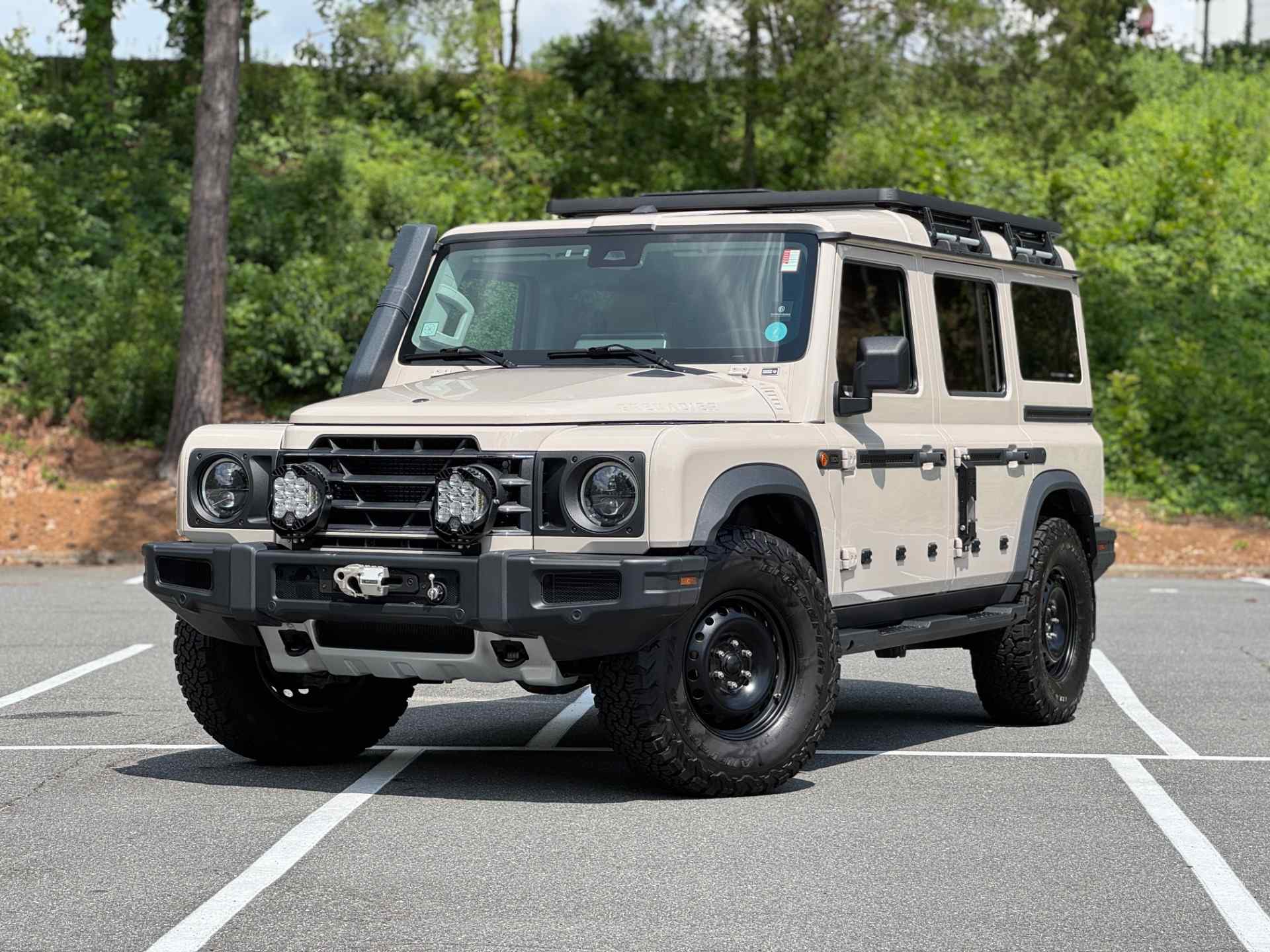 2024-ineos-grenadier-trailmaster-edition-for-sale-1