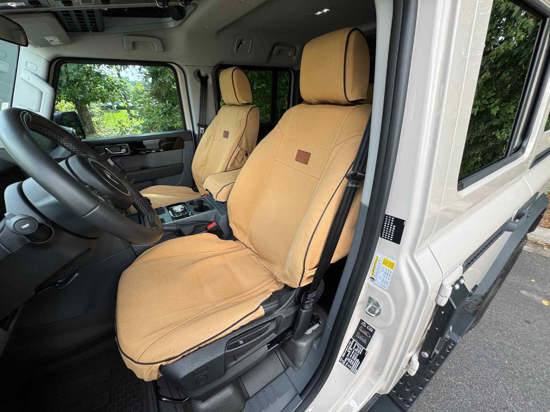 2024-ineos-grenadier-trailmaster-edition-for-sale-35