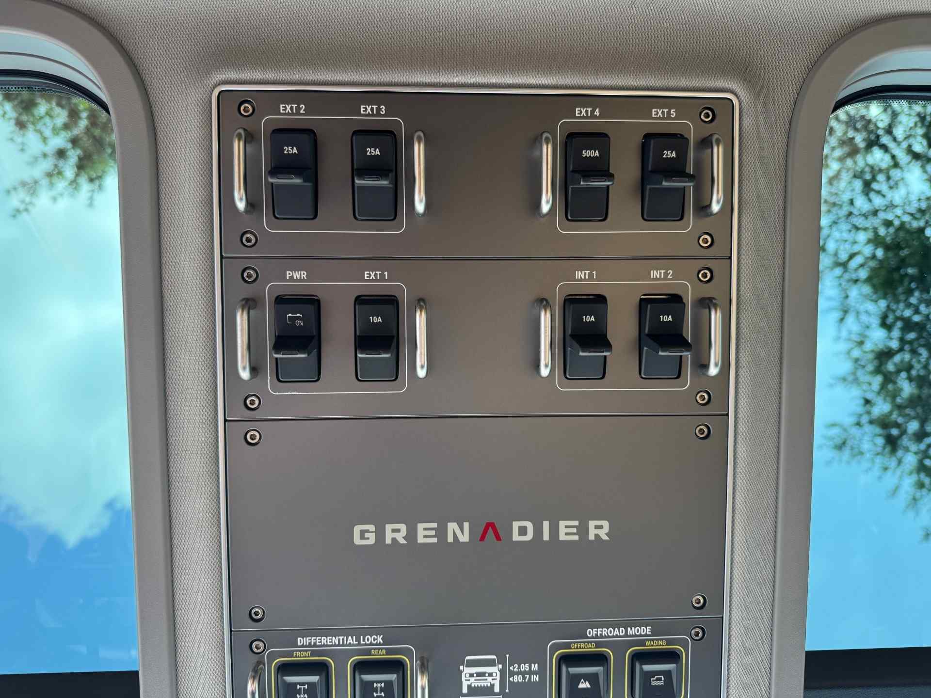 2024-ineos-grenadier-trailmaster-edition-for-sale-55
