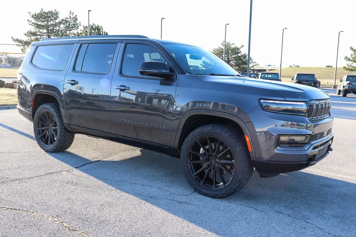 2024-jeep-grand-wagoneer-l-series-ii-for-sale-broken-arrow-ok-4