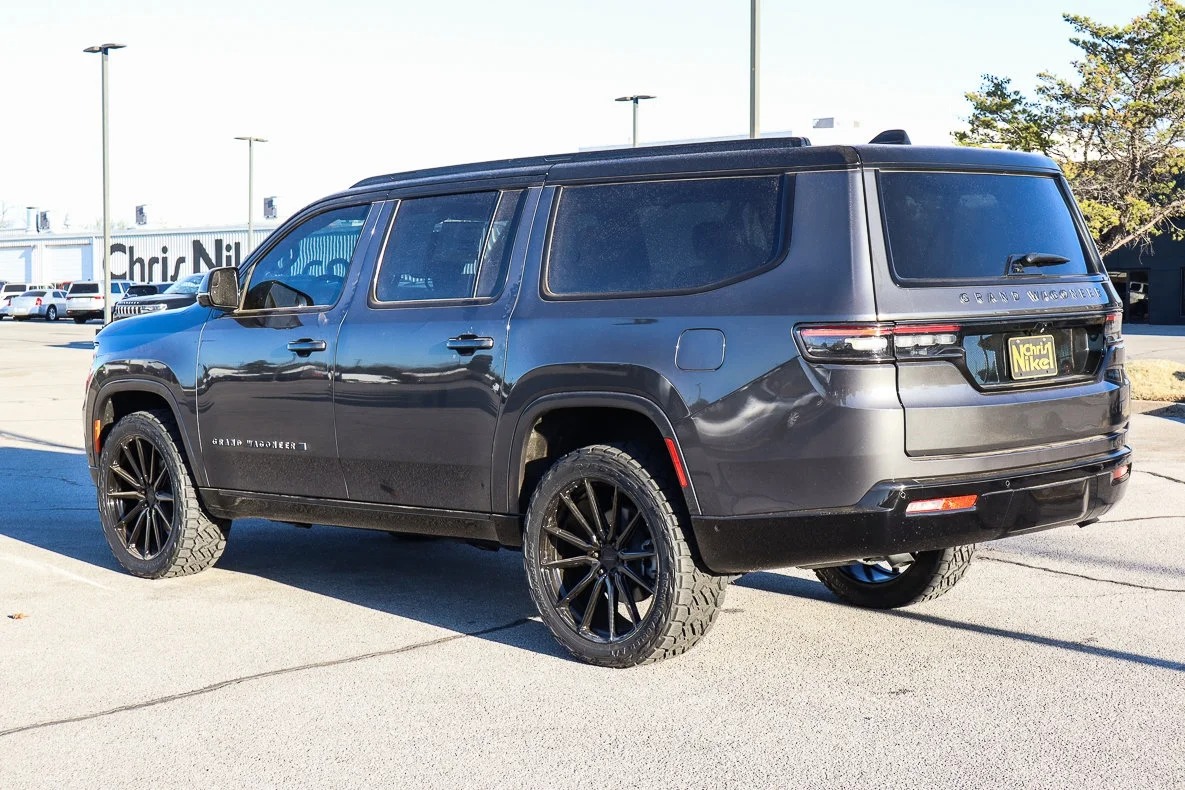 2024-jeep-grand-wagoneer-l-series-ii-for-sale-broken-arrow-ok-7