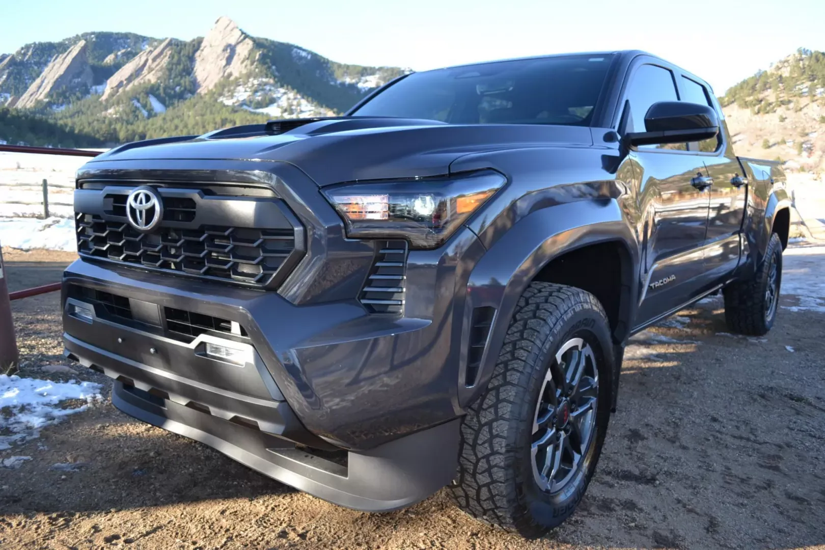 2024-toyota-tacoma-double-cab-4x4-for-sale-10