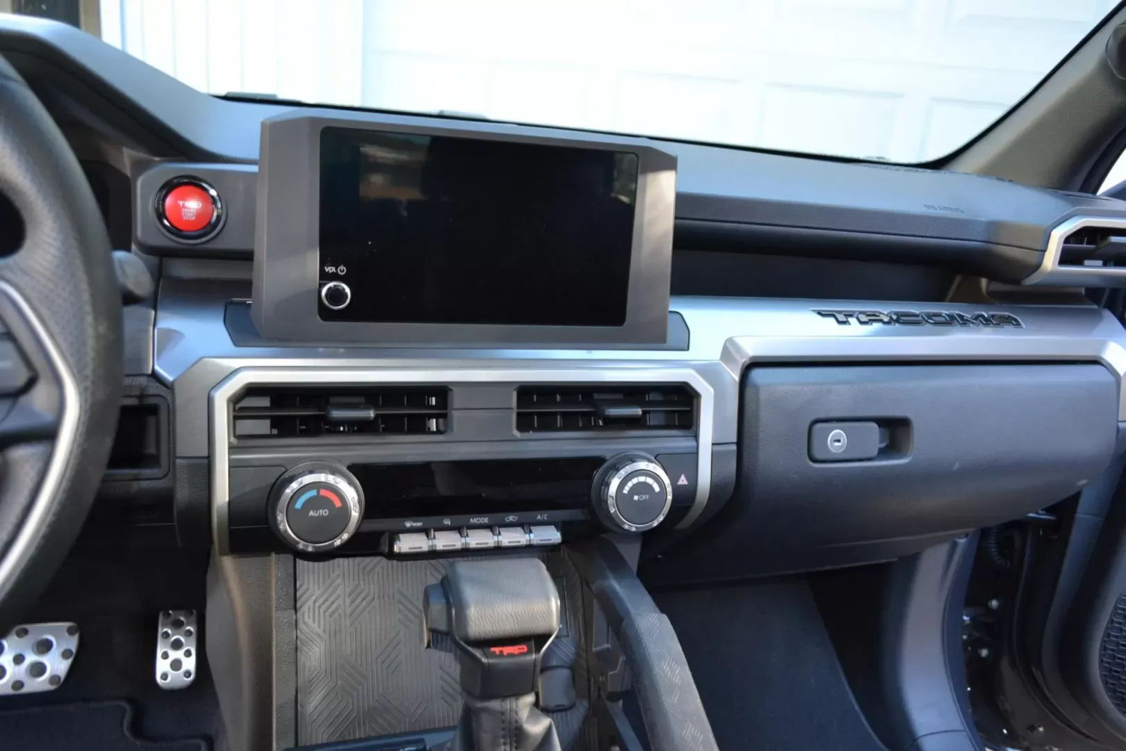 2024-toyota-tacoma-double-cab-4x4-for-sale-32