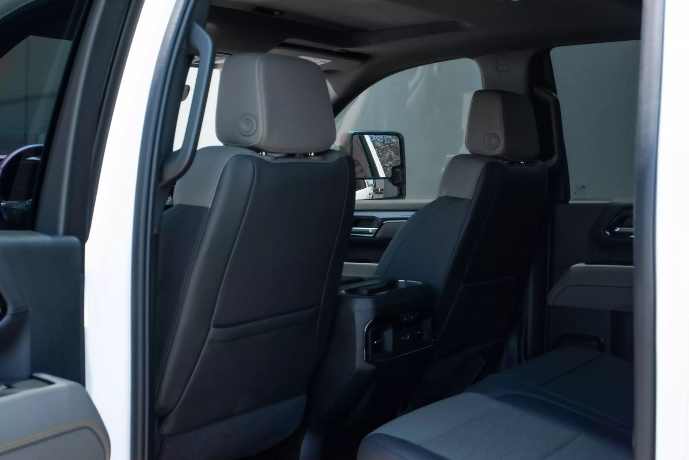 2025-chevrolet-silverado-2500-hd-crew-cab-zr2-for-sale-25