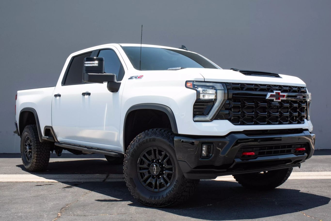 2025-chevrolet-silverado-2500-hd-crew-cab-zr2-for-sale-5