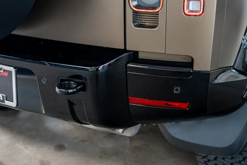 2025-land-rover-defender-110-x-for-sale-29