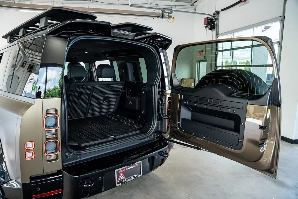 2025-land-rover-defender-110-x-for-sale-61