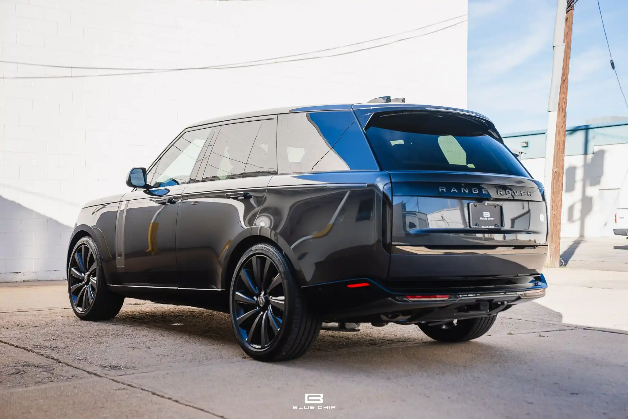 2025-range-rover-sv-for-sale-denver-co-14