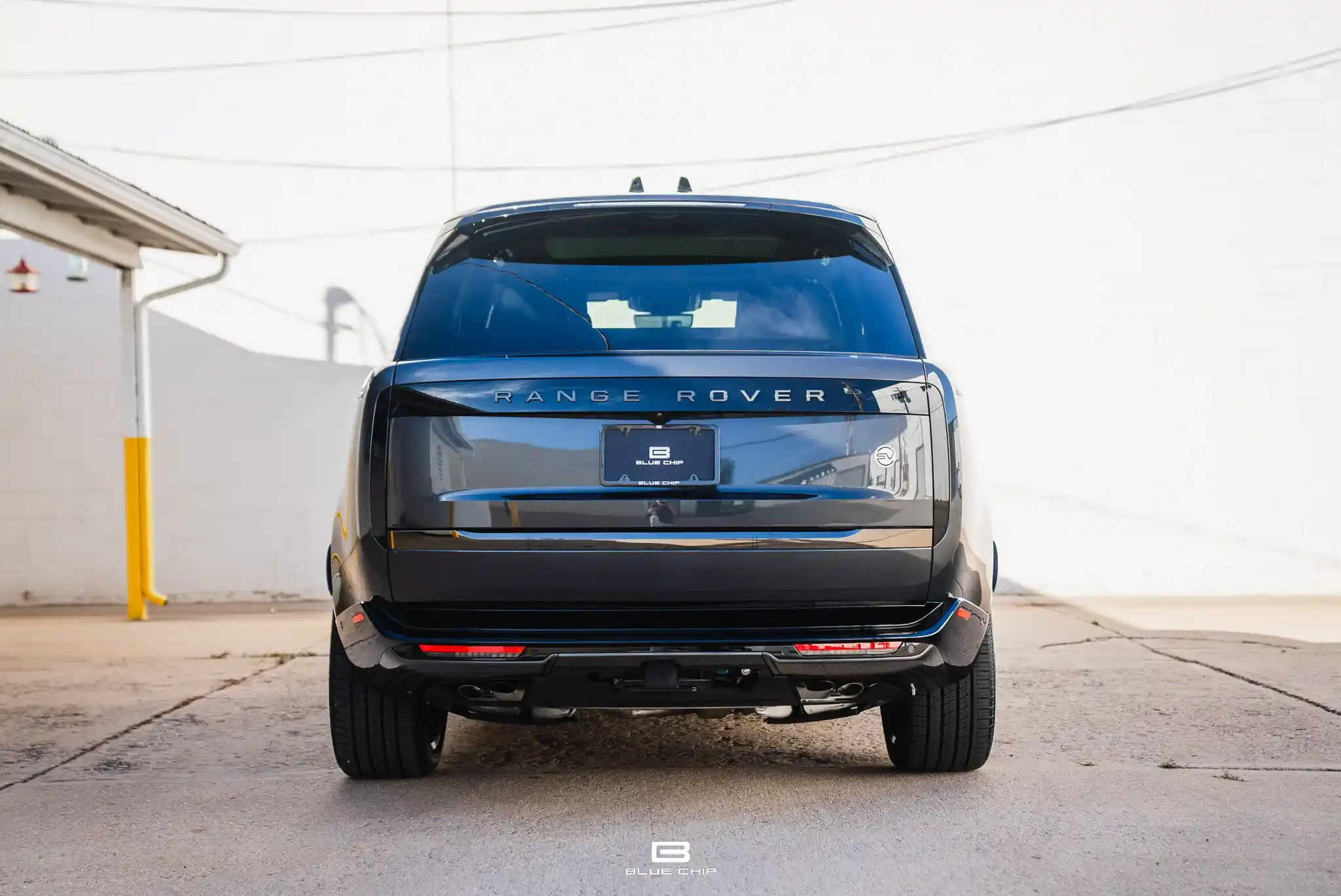 2025-range-rover-sv-for-sale-denver-co-17