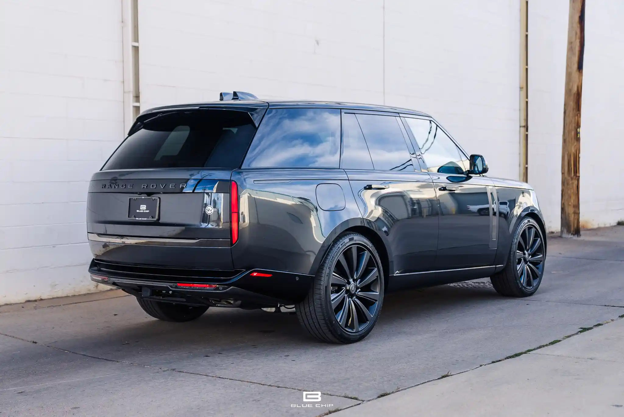 2025-range-rover-sv-for-sale-denver-co-3