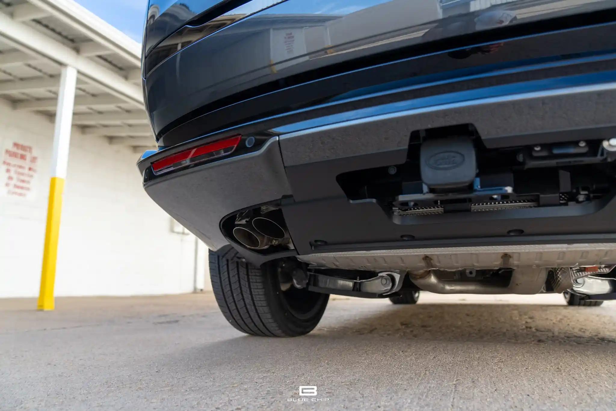 2025-range-rover-sv-for-sale-denver-co-36