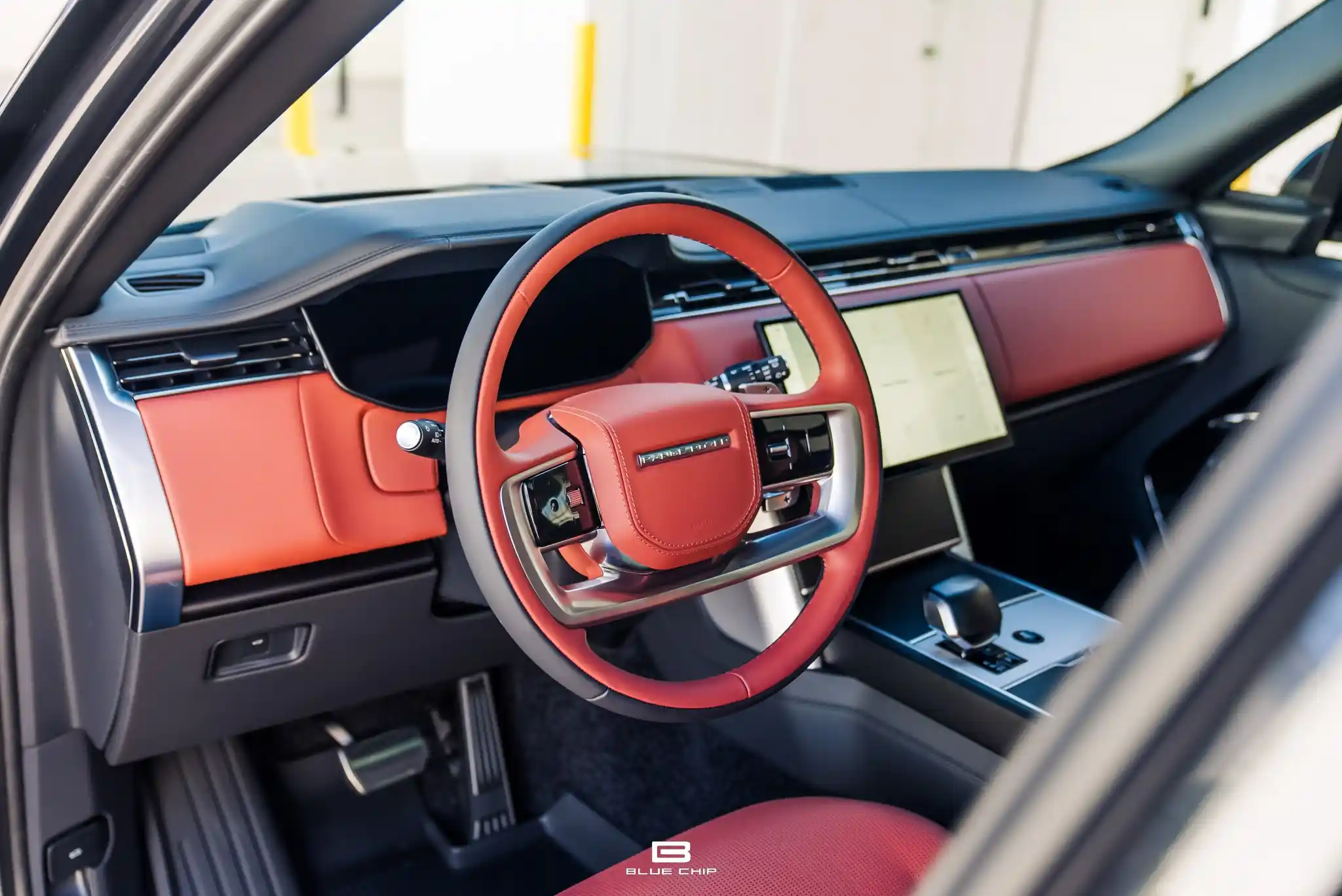 2025-range-rover-sv-for-sale-denver-co-38