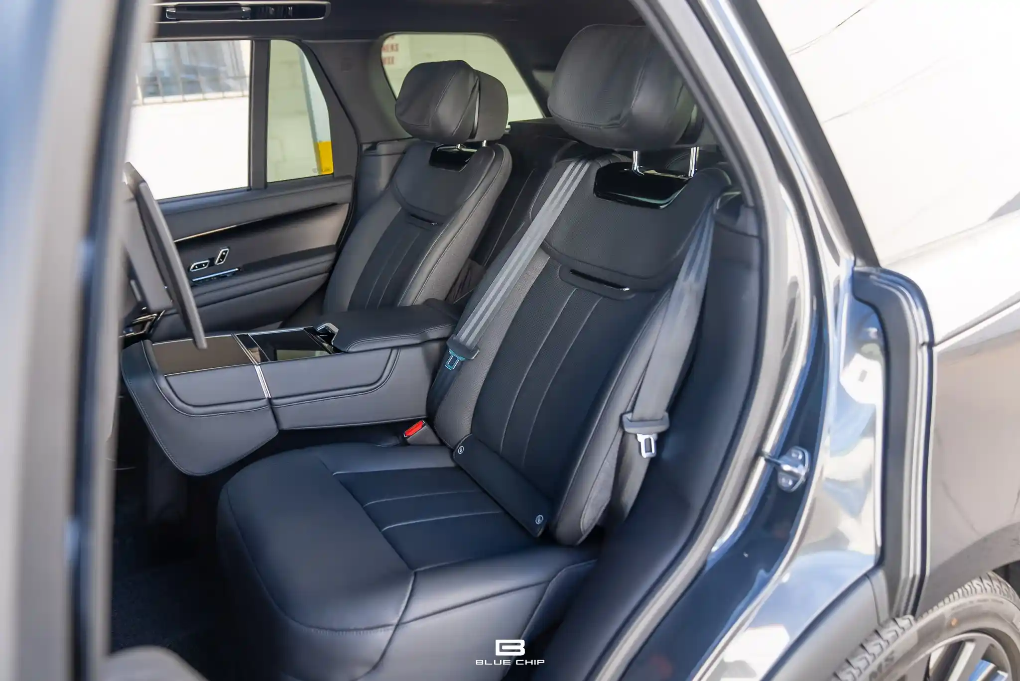 2025-range-rover-sv-for-sale-denver-co-60