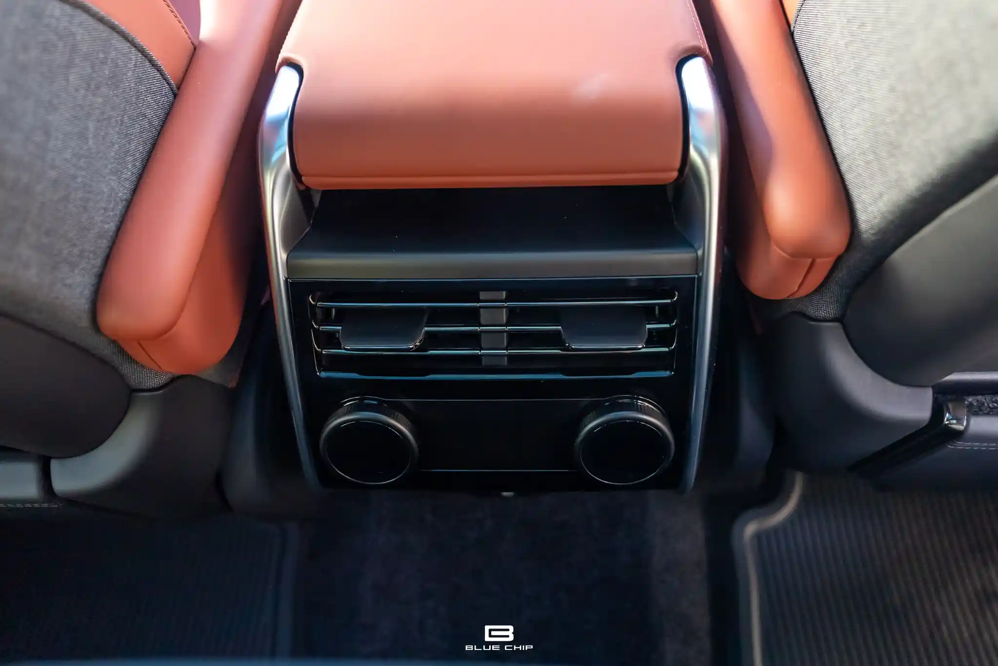 2025-range-rover-sv-for-sale-denver-co-67