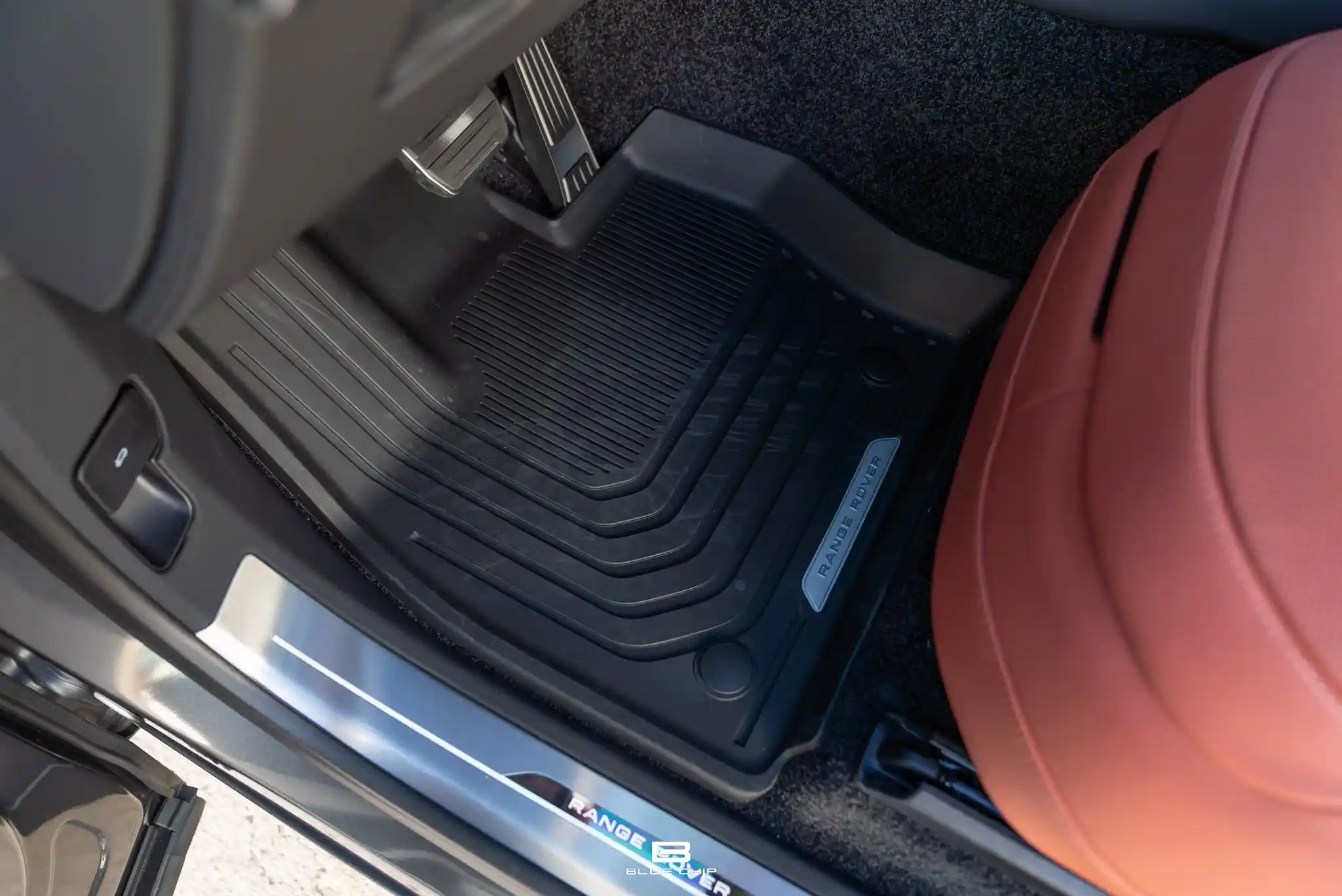 2025-range-rover-sv-for-sale-denver-co-69