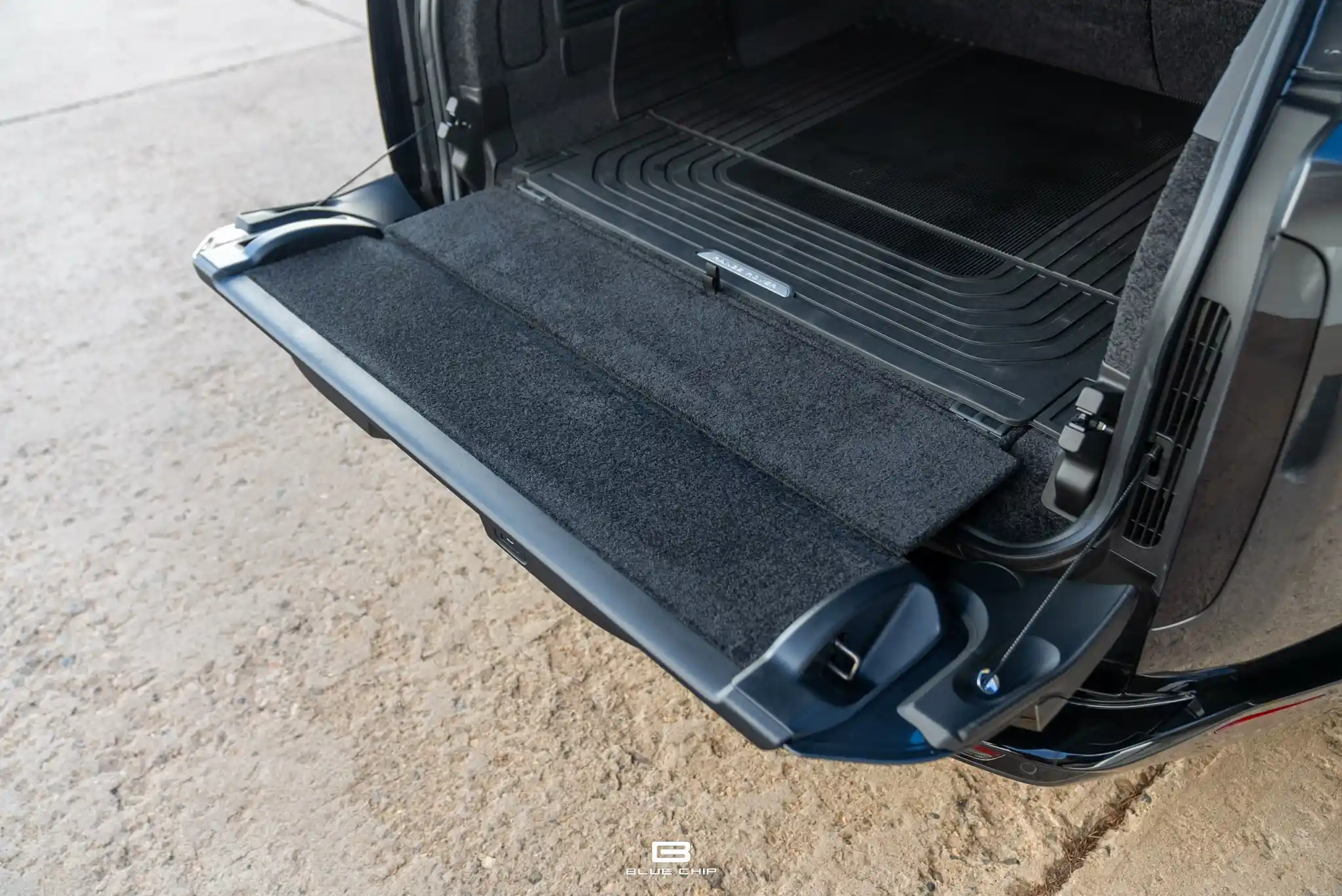 2025-range-rover-sv-for-sale-denver-co-78