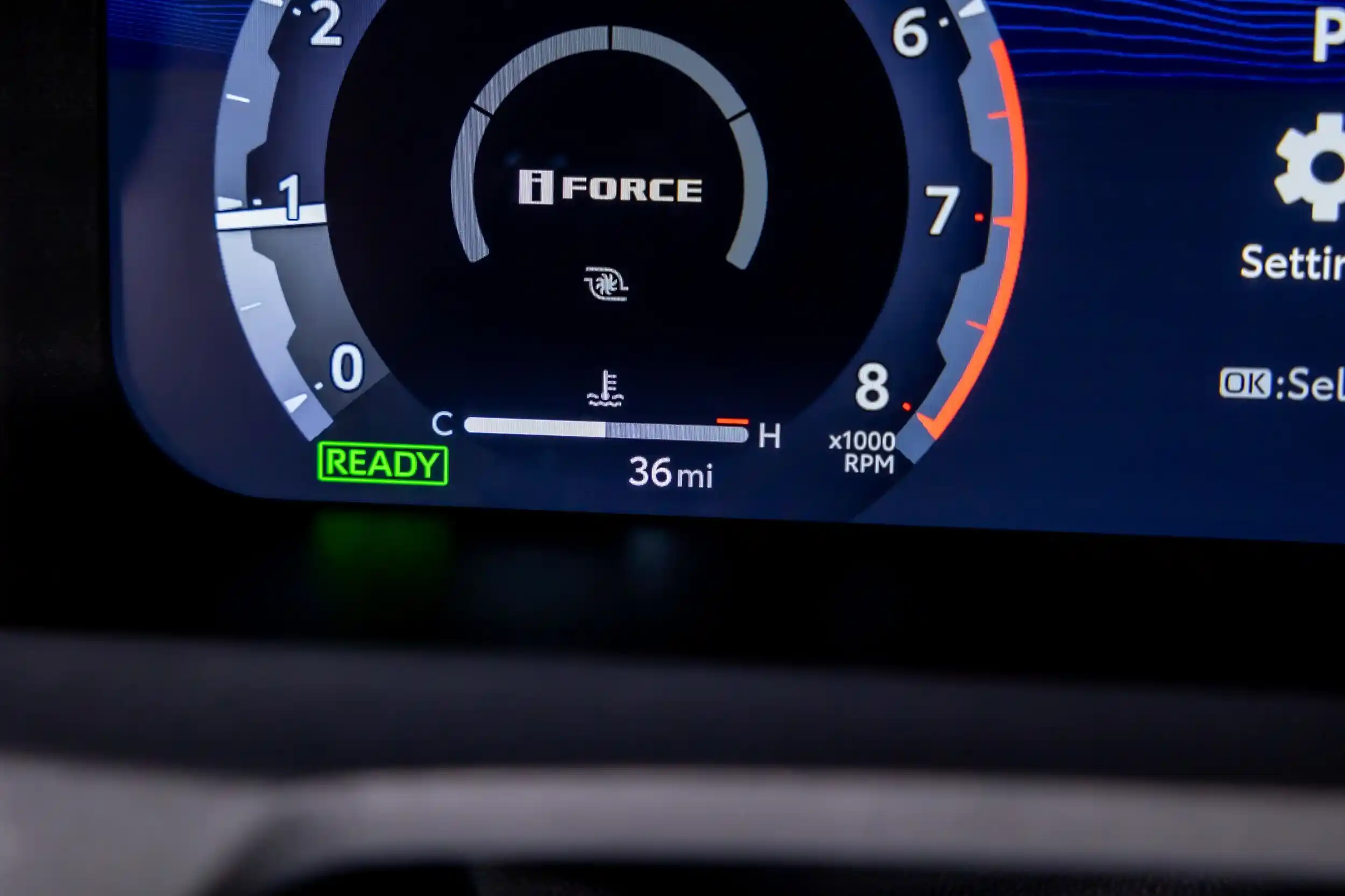 2025-toyota-4runner-hybrid-trd-pro-13