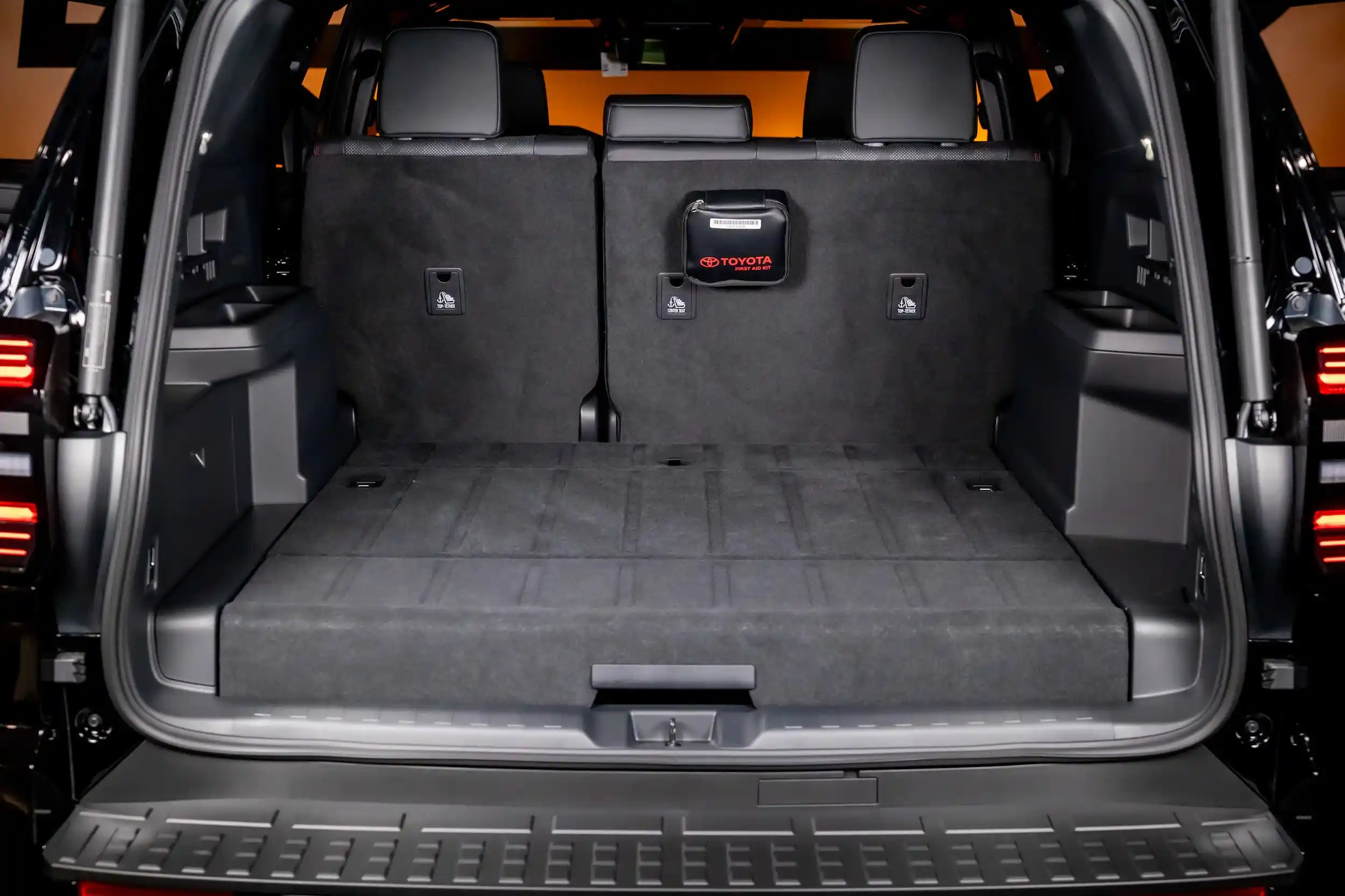 2025-toyota-4runner-hybrid-trd-pro-40