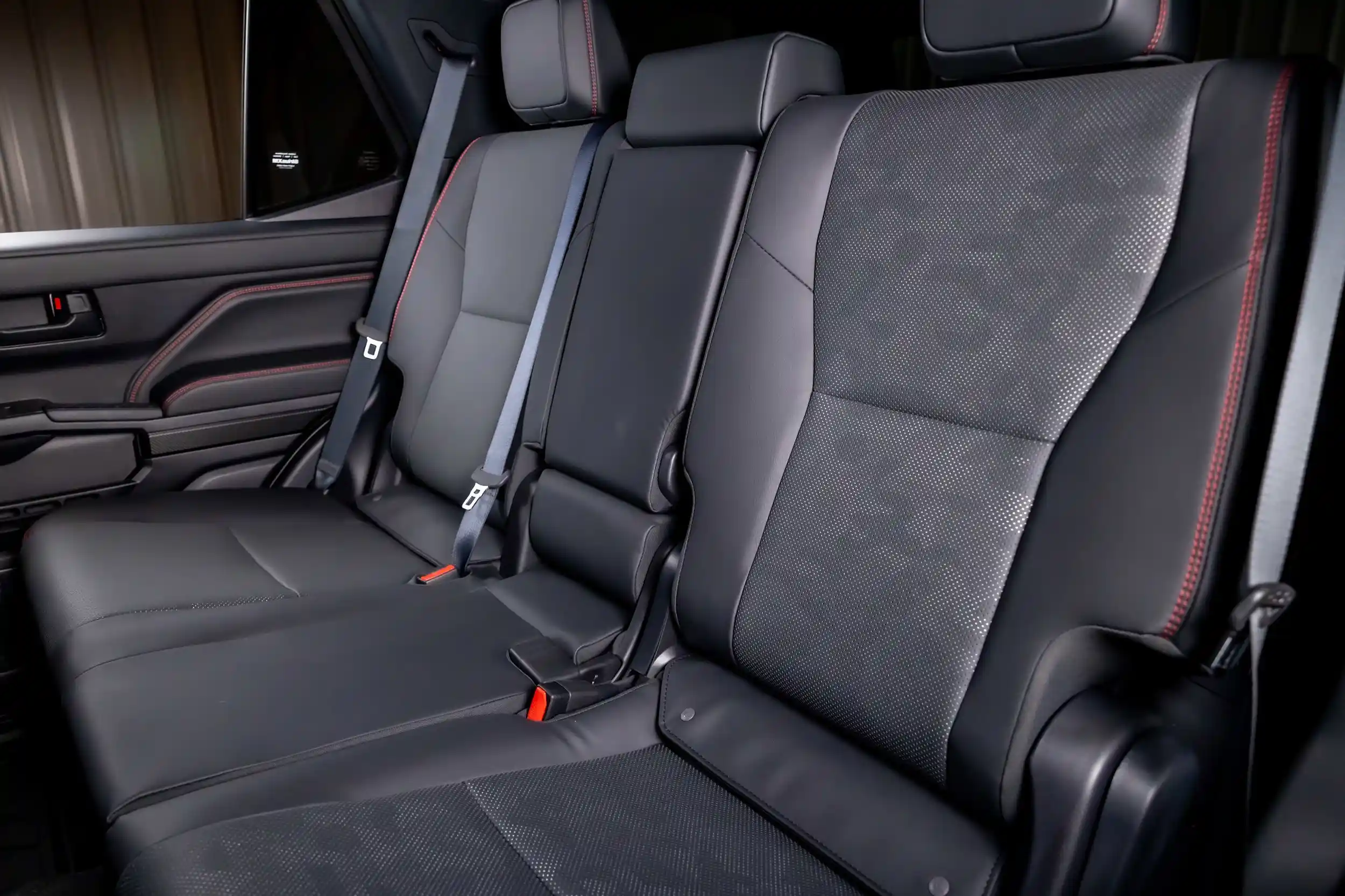 2025-toyota-4runner-hybrid-trd-pro-50