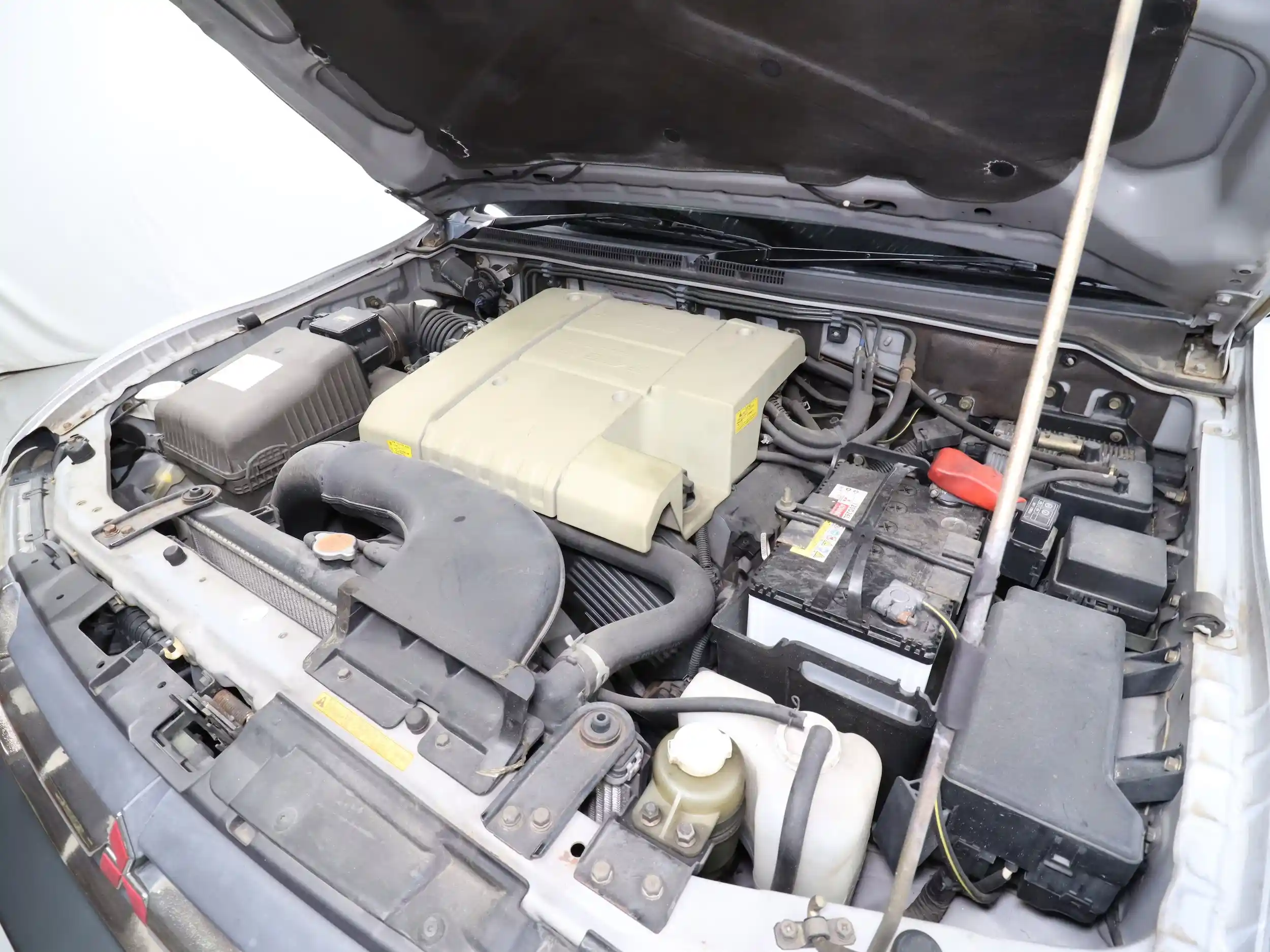27k-mile-2000-mitsubishi-pajero-for-sale-29