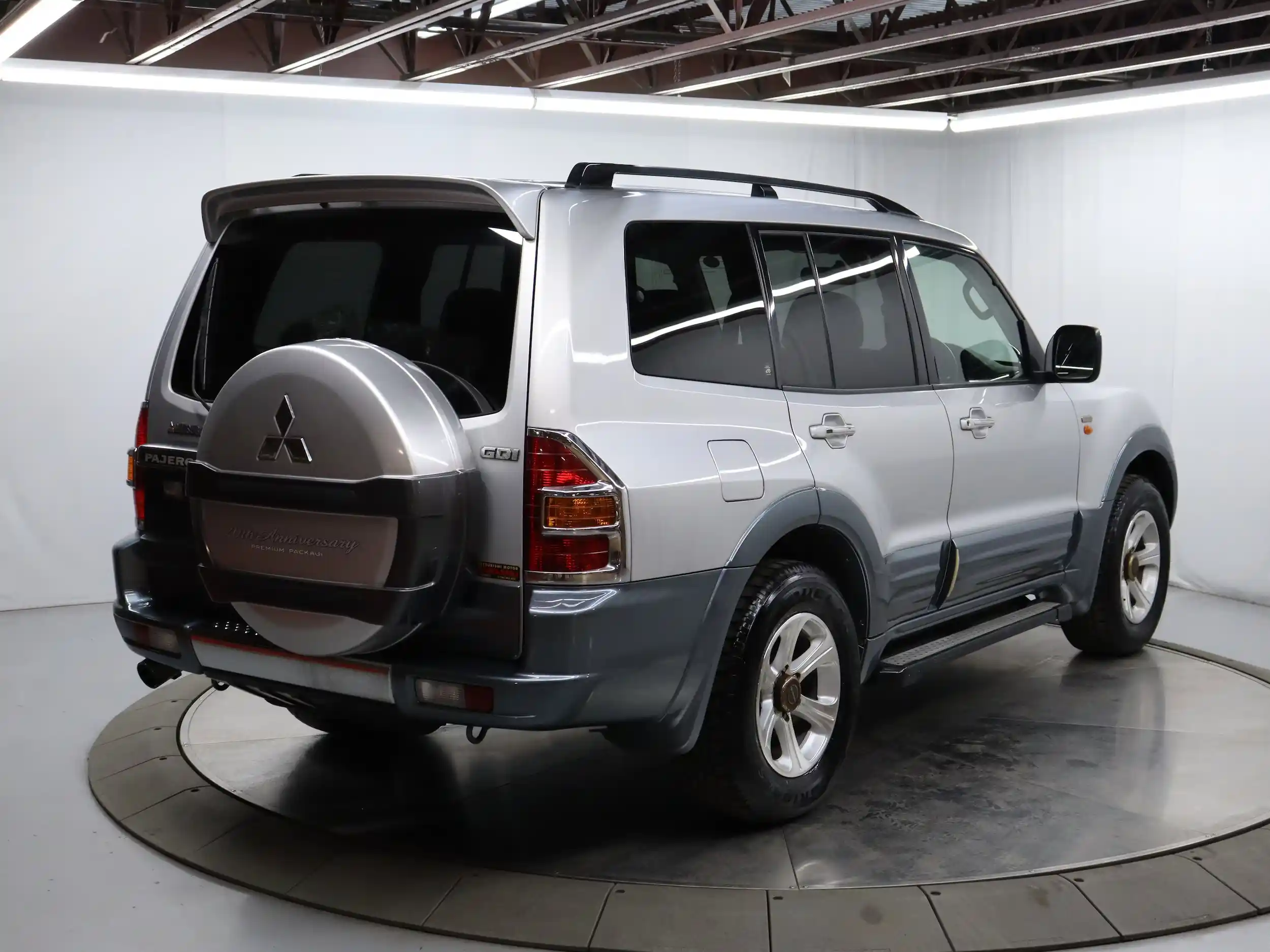 27k-mile-2000-mitsubishi-pajero-for-sale-6