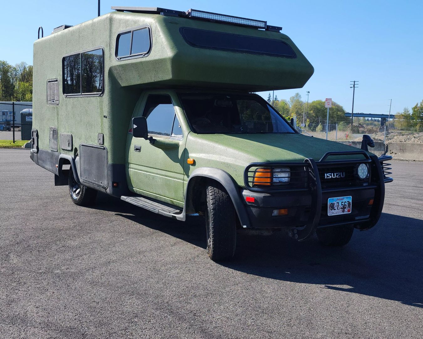 Isuzu-Rodeo-4x4-Camper-For-Sale-02