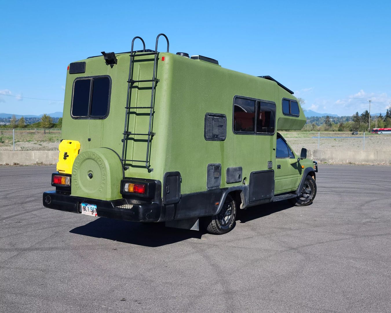 Isuzu-Rodeo-4x4-Camper-For-Sale-04