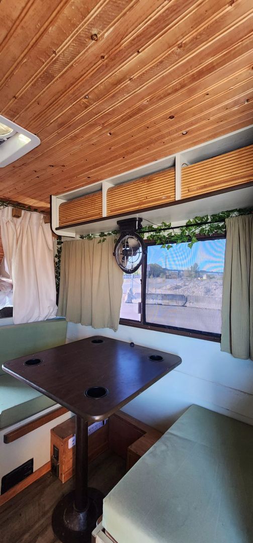 Isuzu-Rodeo-4x4-Camper-For-Sale-15