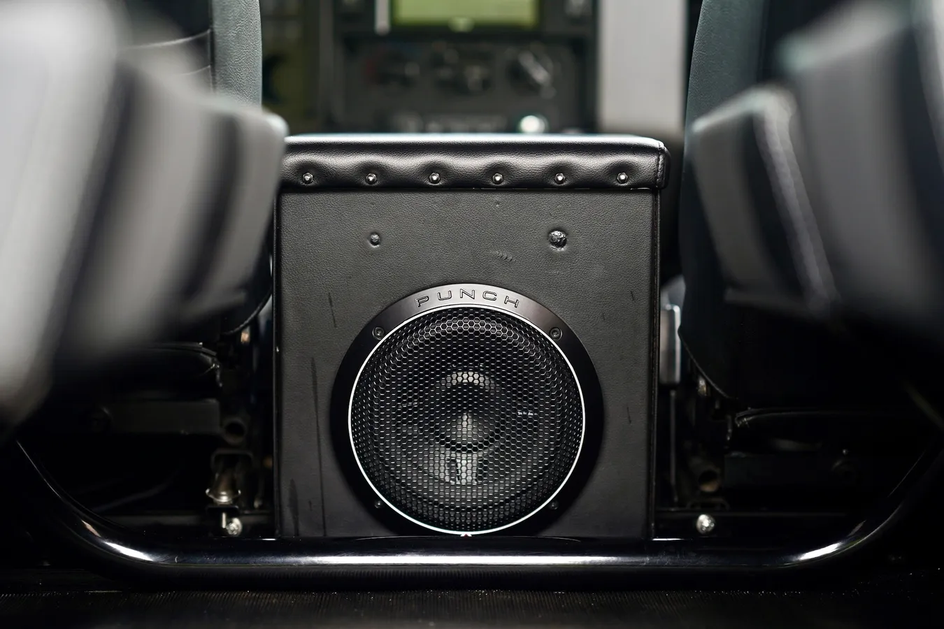 Osprey-land-rover-defender-90-for-sale-26