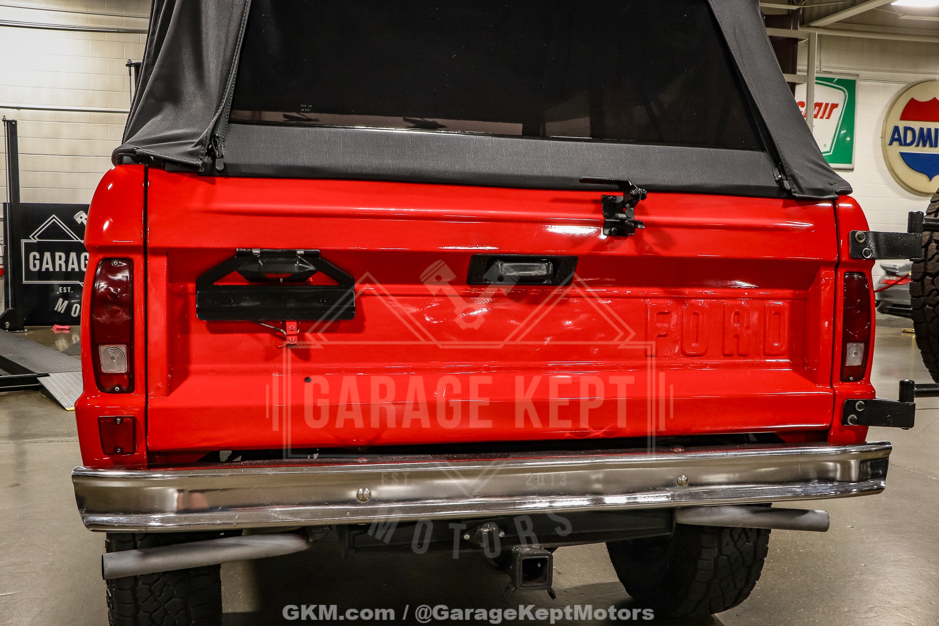 Used-1976-Ford-Bronco-1750962527 (24)