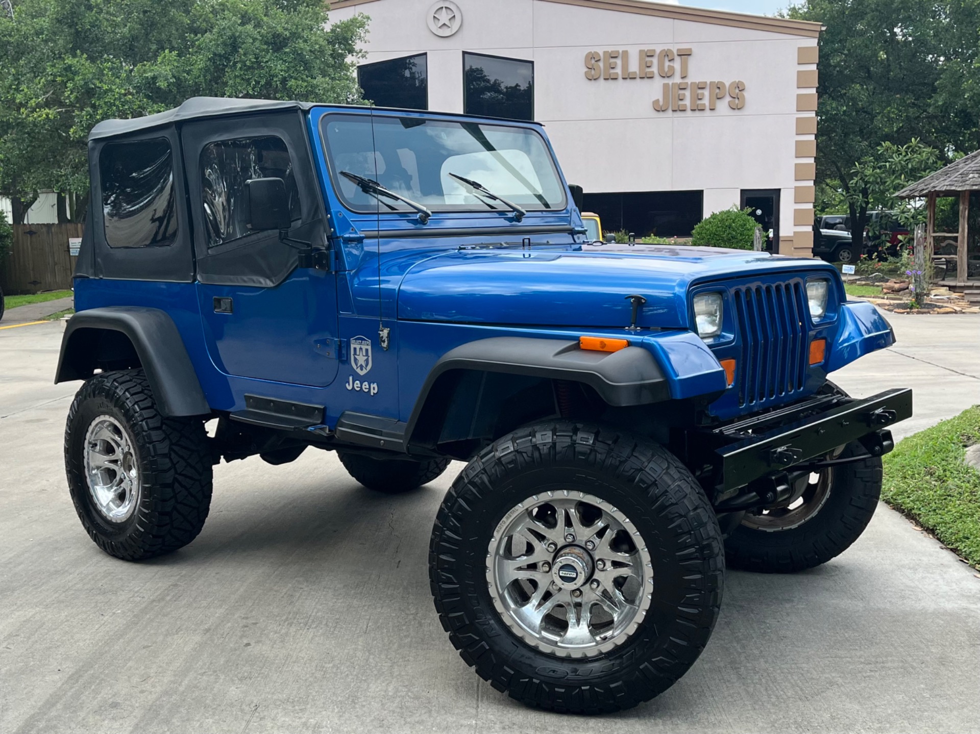 Used-1991-Jeep-Wrangler-Islander