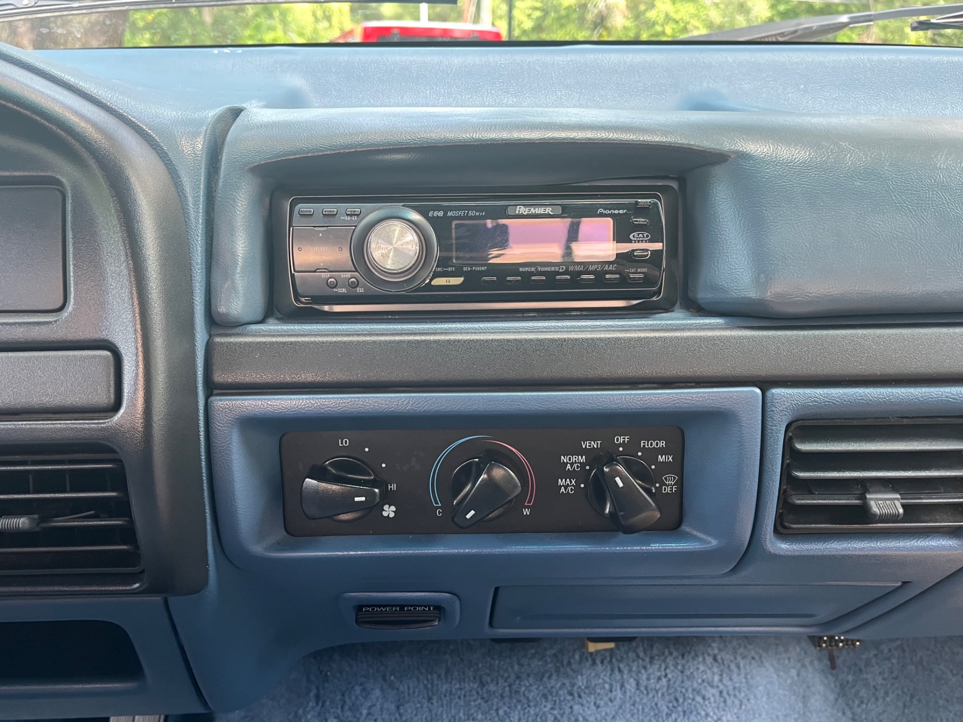 Used-1996-Ford-F-150-XL (17)