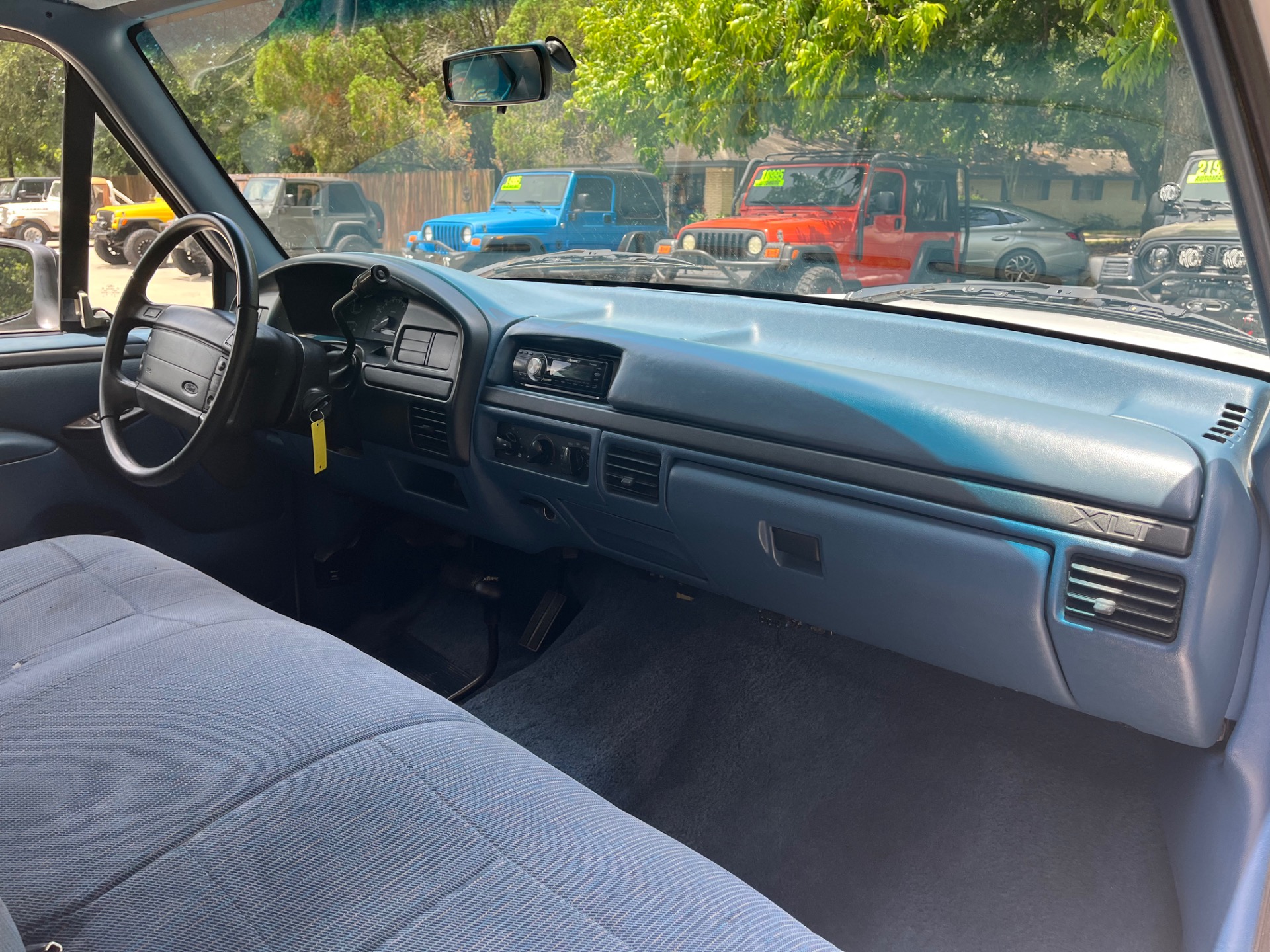Used-1996-Ford-F-150-XL (18)