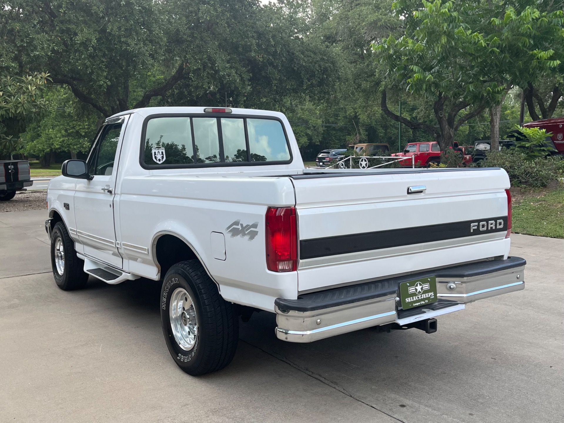 Used-1996-Ford-F-150-XL (4)