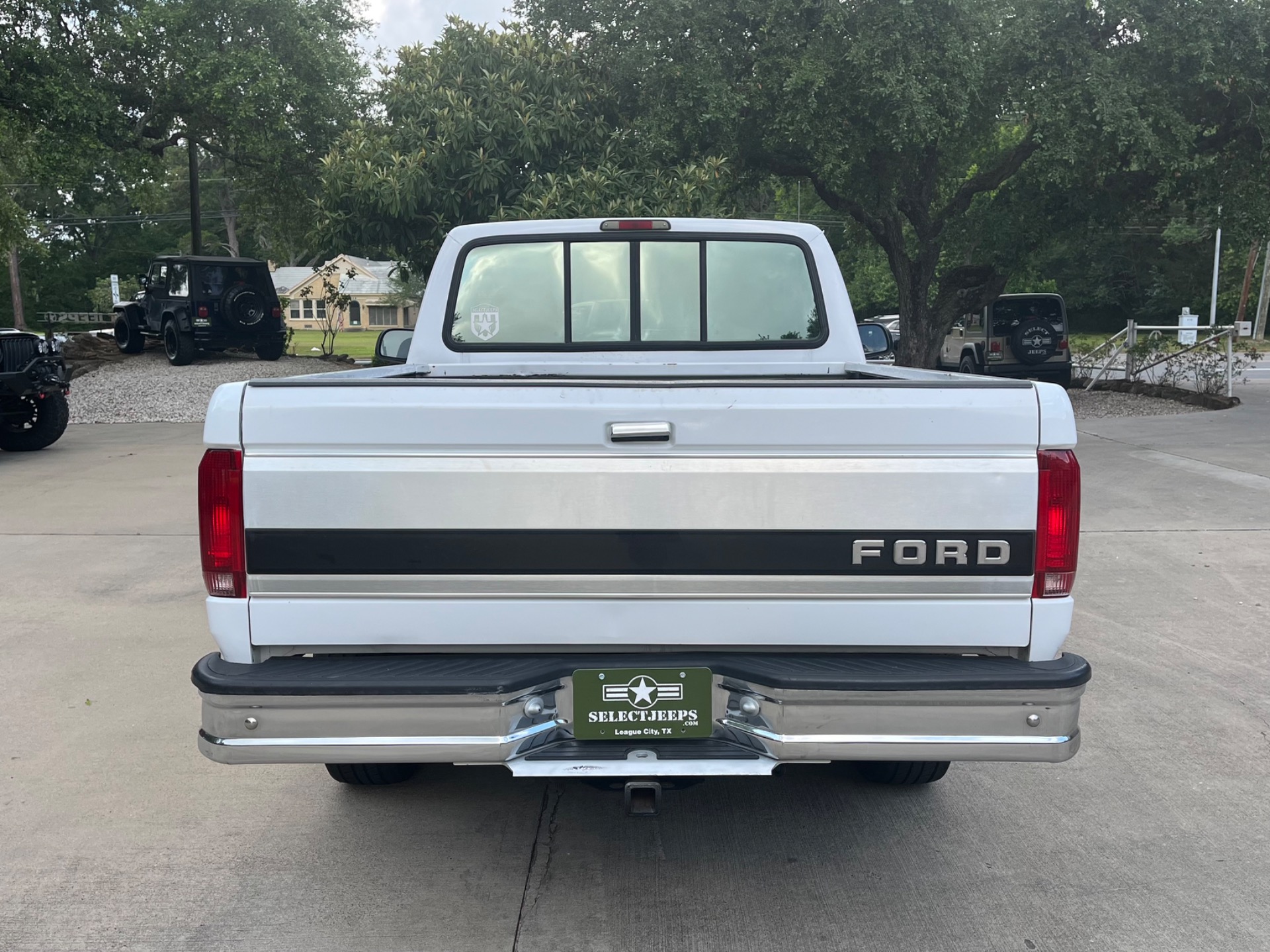 Used-1996-Ford-F-150-XL (5)