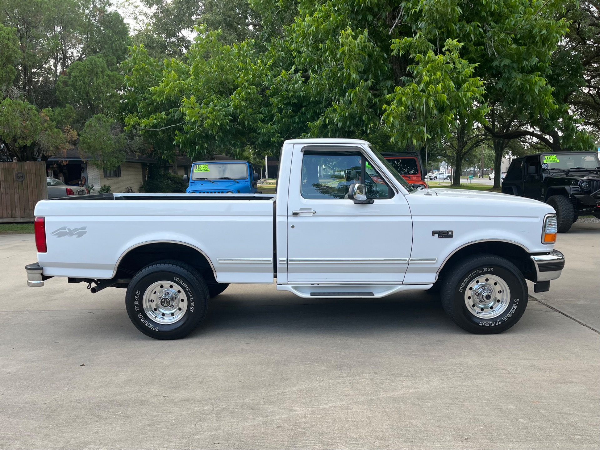 Used-1996-Ford-F-150-XL (8)