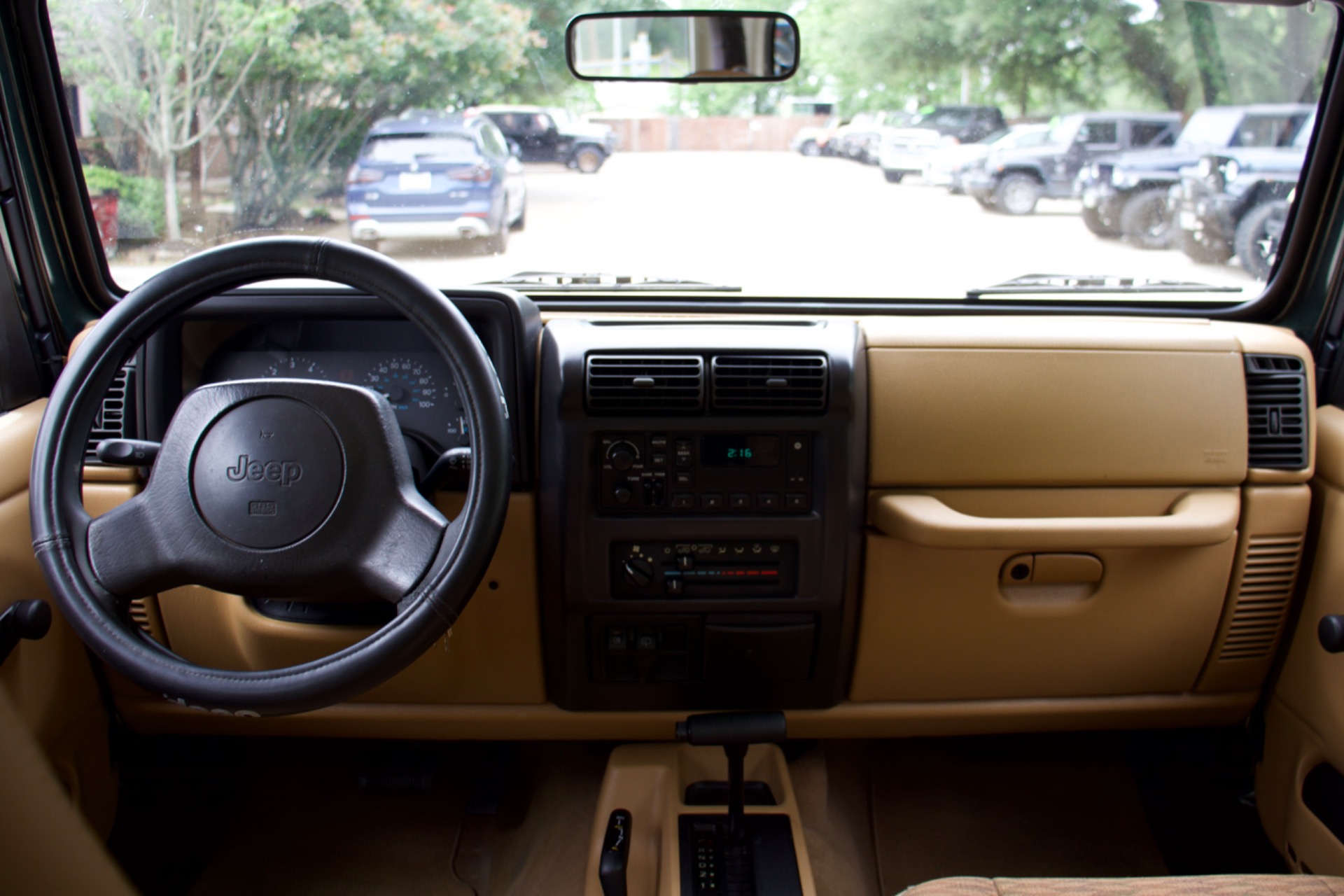 Used-1998-Jeep-Wrangler-Sport (17)