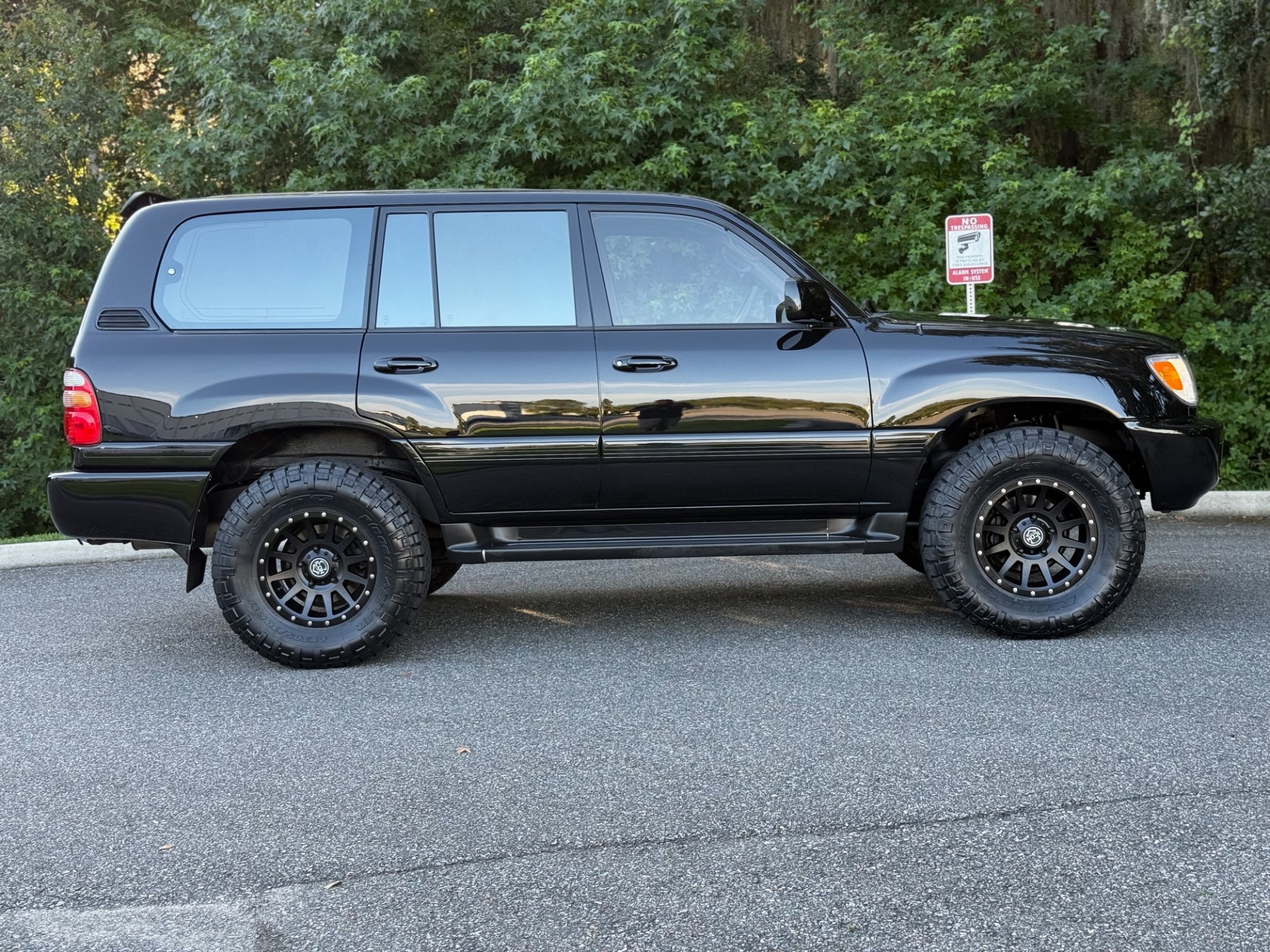 Used-1998-Toyota-Land-Cruiser-FRESH-BUILD-BEAUTIFUL-1750362621