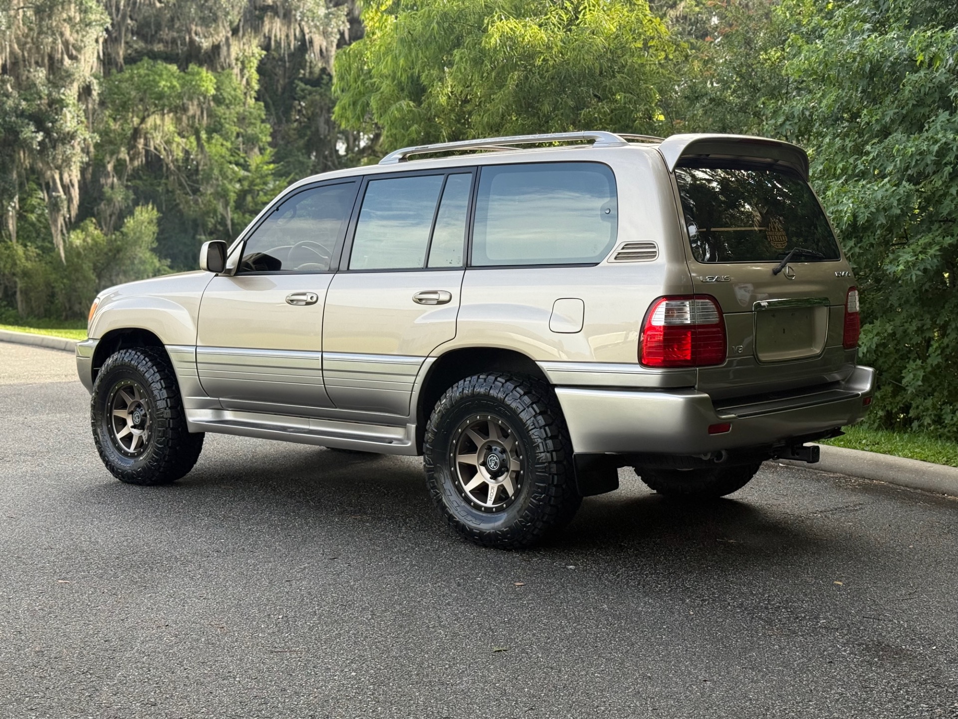 Used-1999-Lexus-LX-470-SOUTHERN-SUPER-CEAN-FRESH-BUILD-1749232682