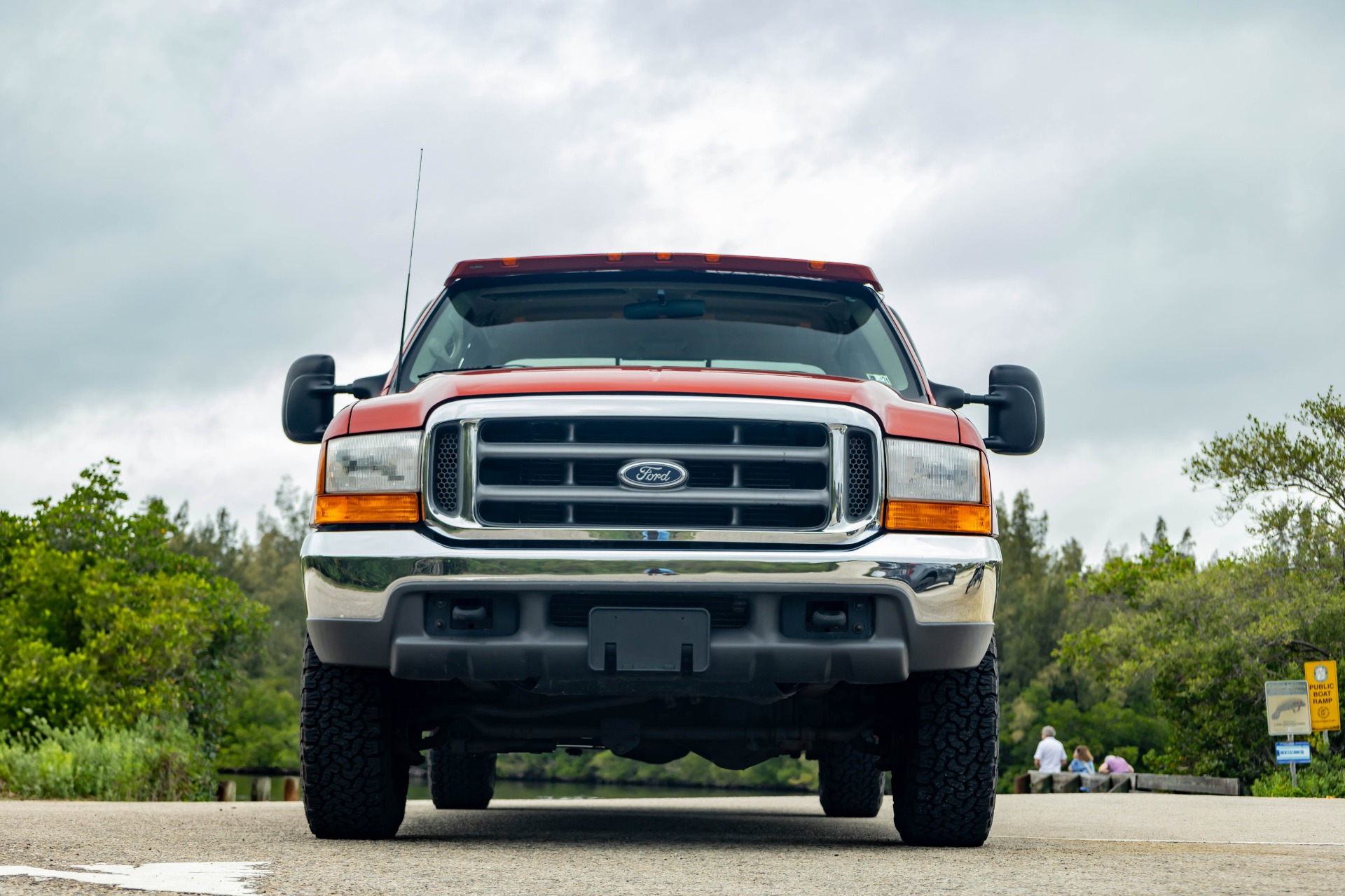 Used-2000-Ford-F-250-Super-Duty-XLT-4X4-1744142384 (12)
