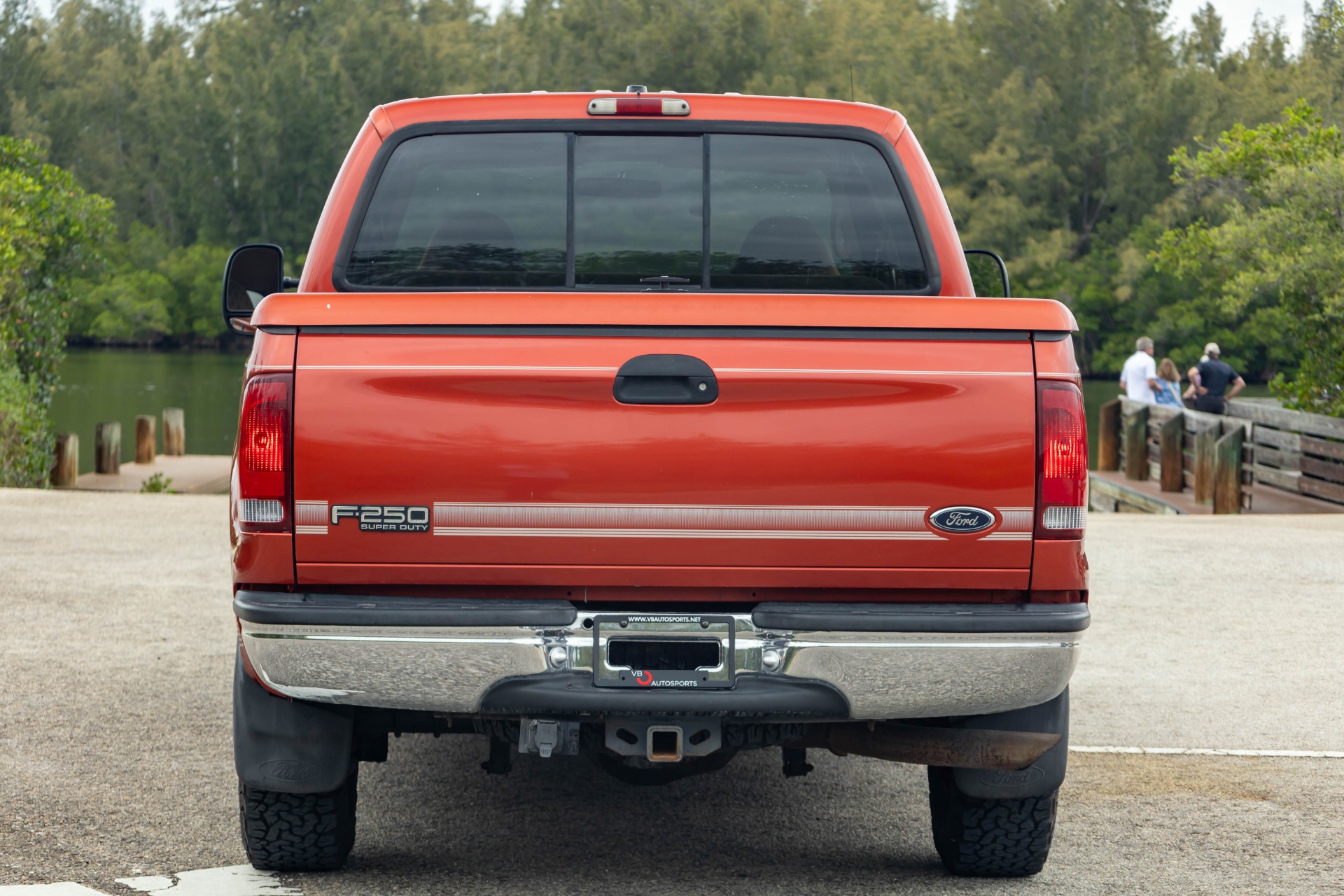 Used-2000-Ford-F-250-Super-Duty-XLT-4X4-1744142384 (16)